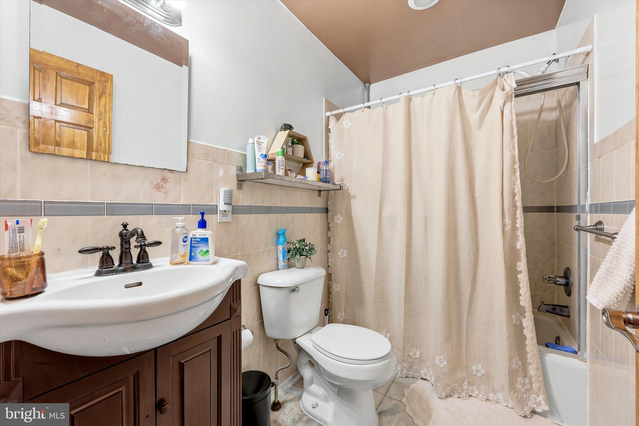 WASHINGTON SQ WEST - Residential