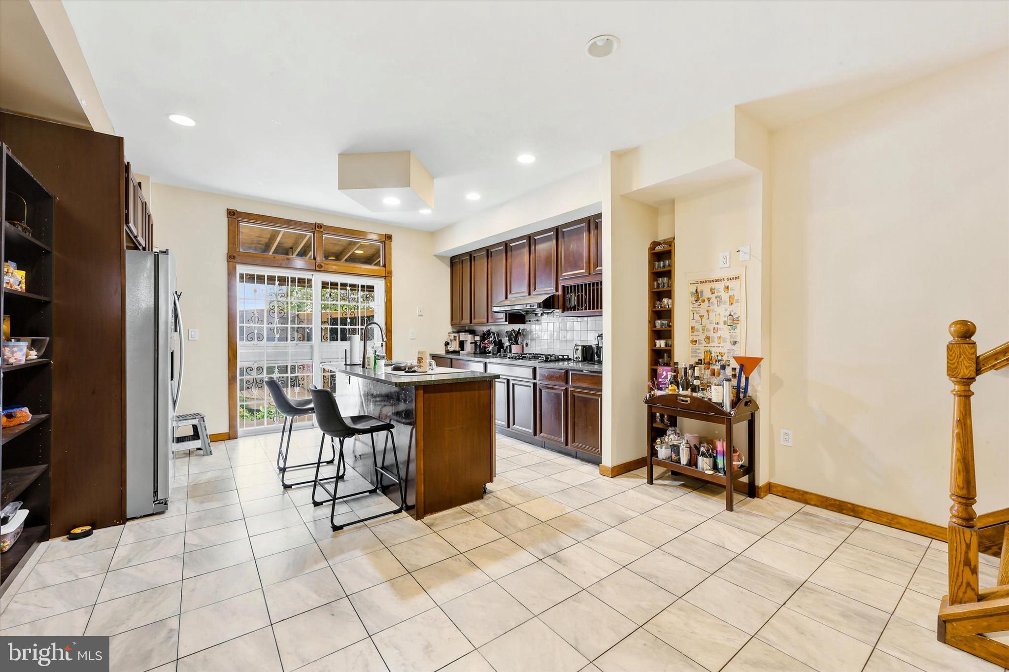 WASHINGTON SQ WEST - Residential
