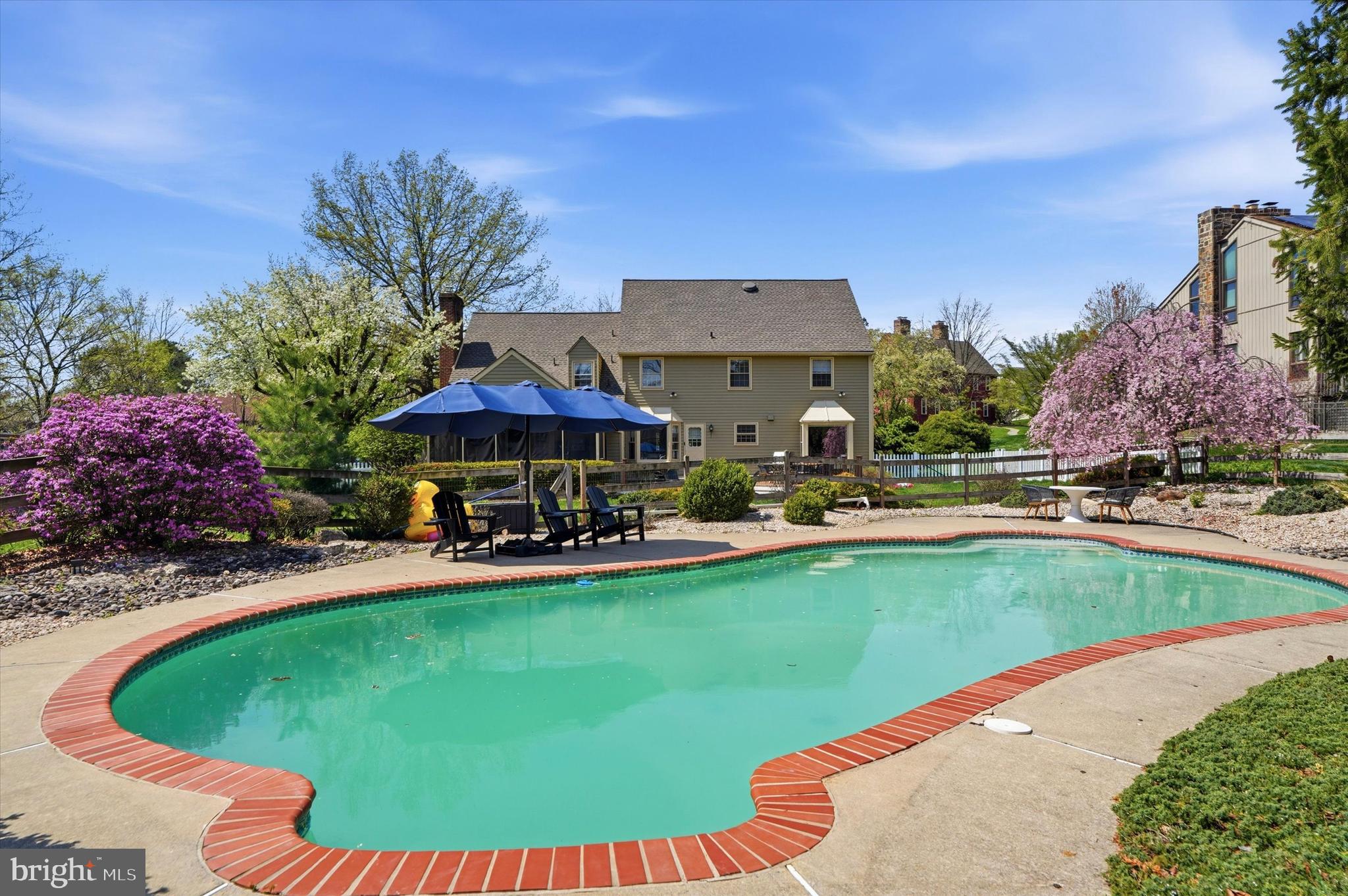 SPRINGHOUSE WEST - Residential