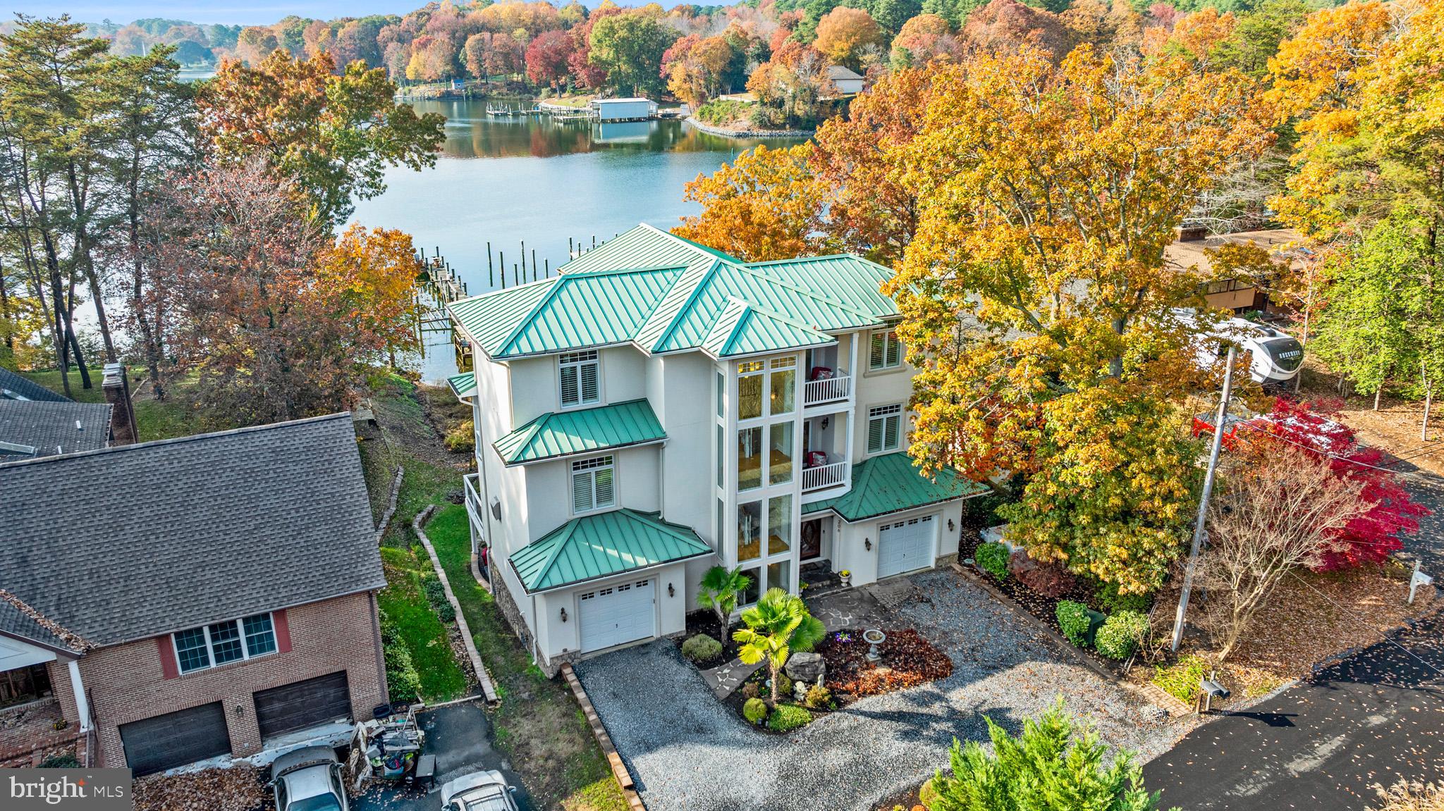DRUM POINT - Residential