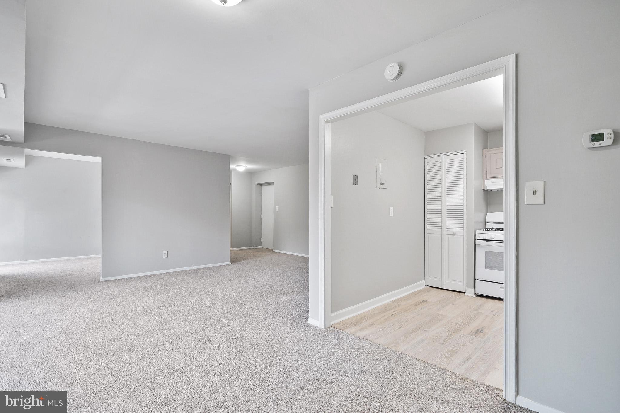 LAFAYETTE PARK CONDOMINIUM - Residential
