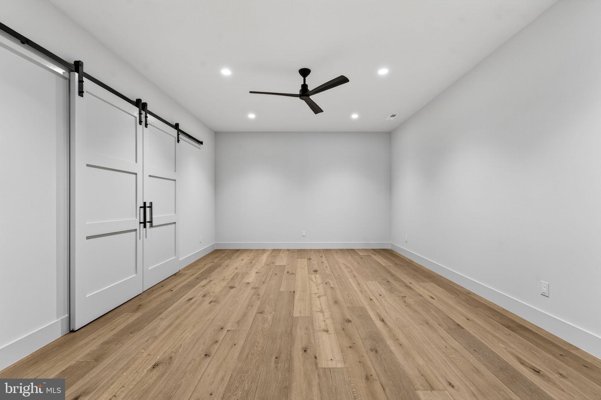 RESIDENCES AT SALAMANDER - Residential