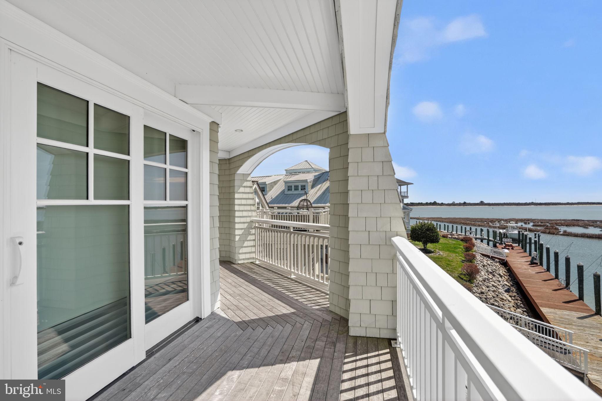 SEAPOINTE - Residential