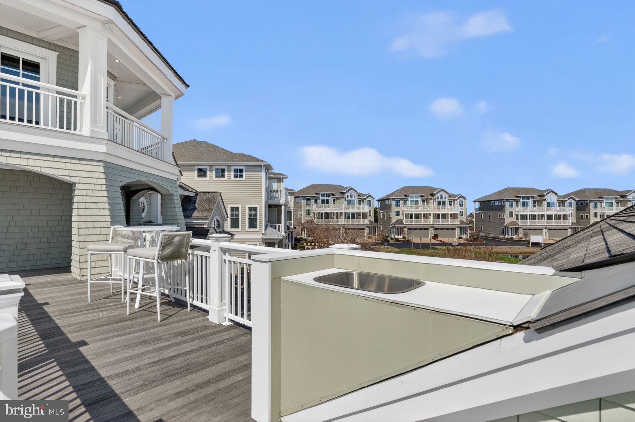 SEAPOINTE - Residential