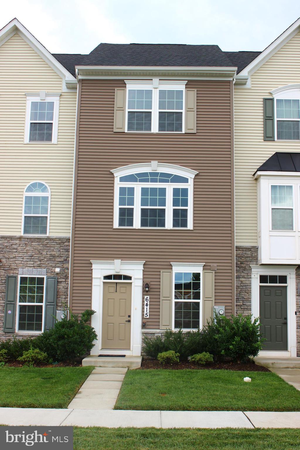 BALLENGER RUN - Residential Lease