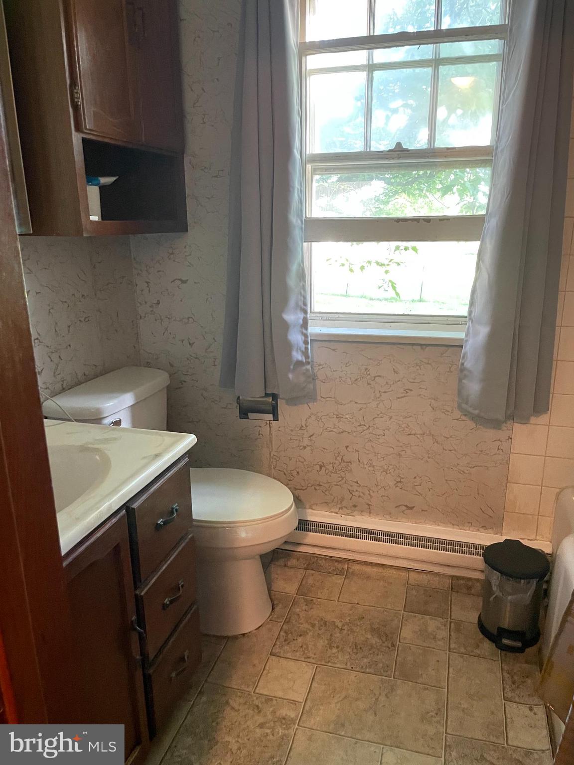 220 NORTH - Residential