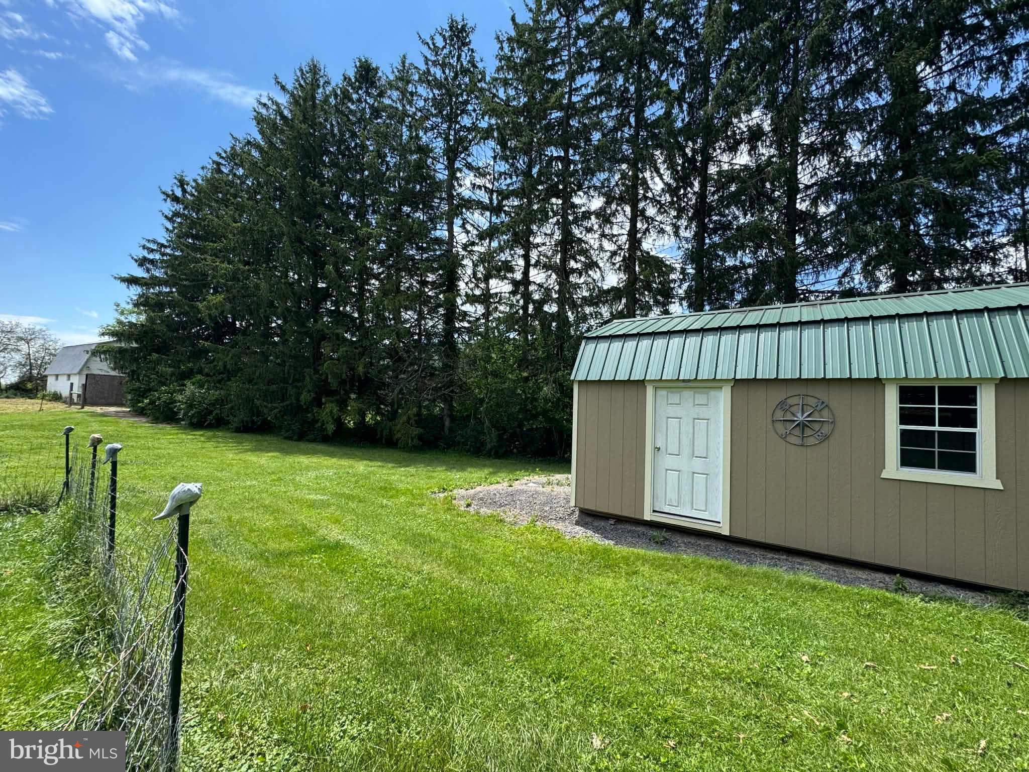 220 NORTH - Residential