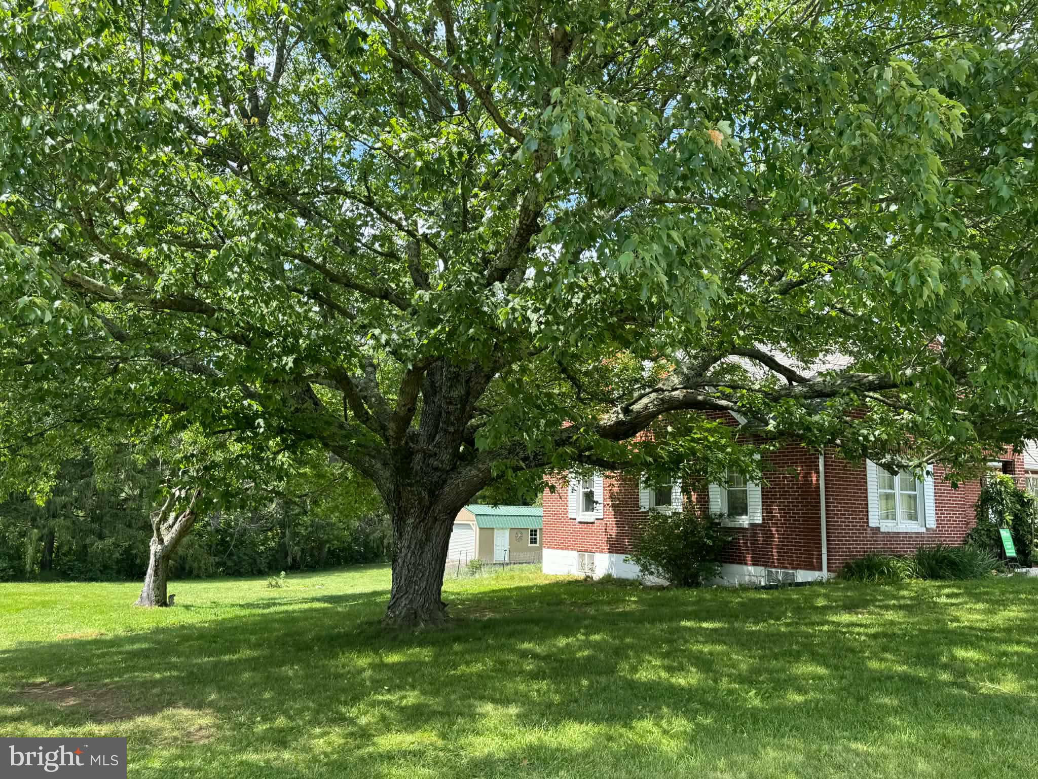 220 NORTH - Residential