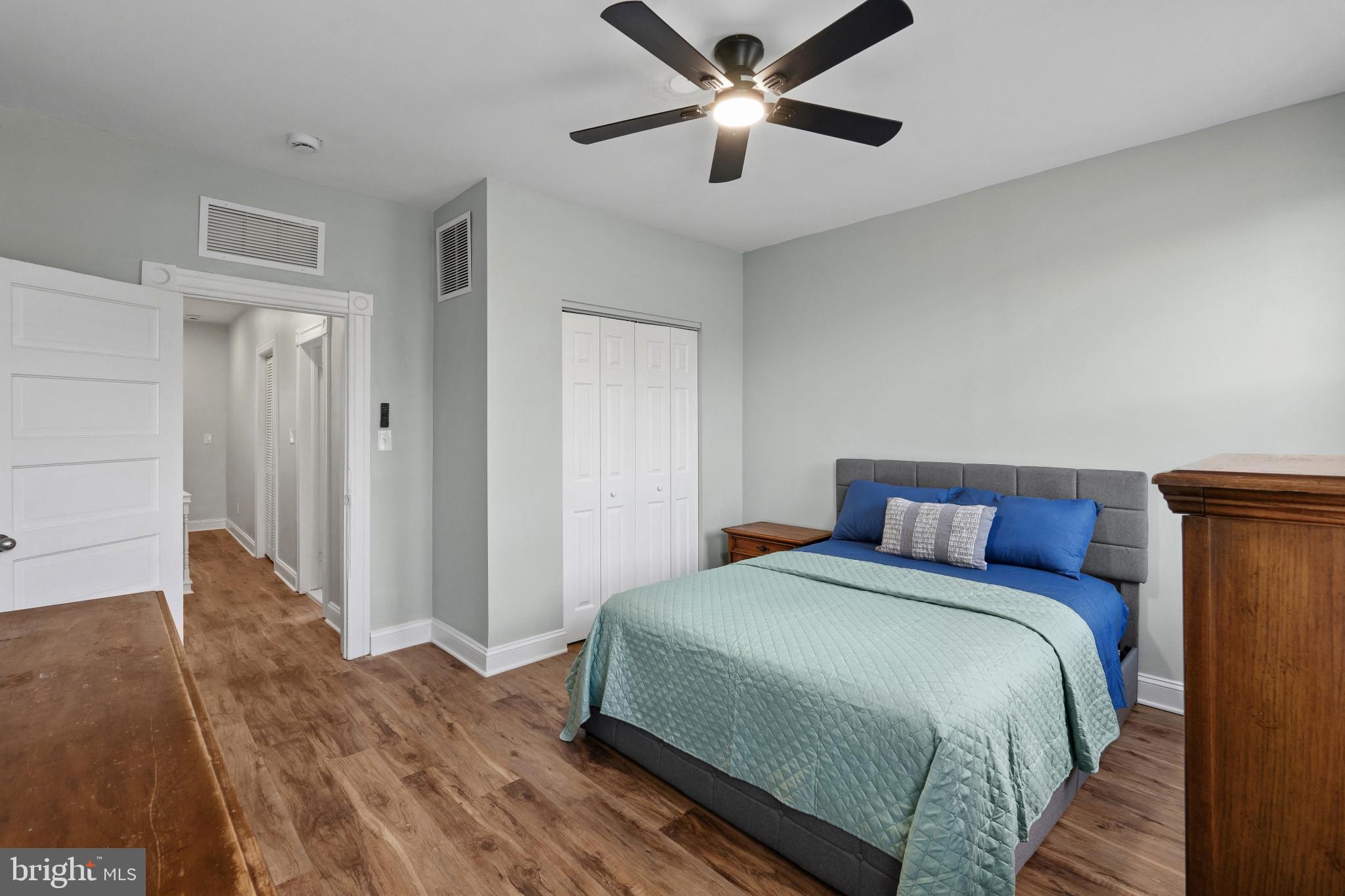 WAVERLY - Residential