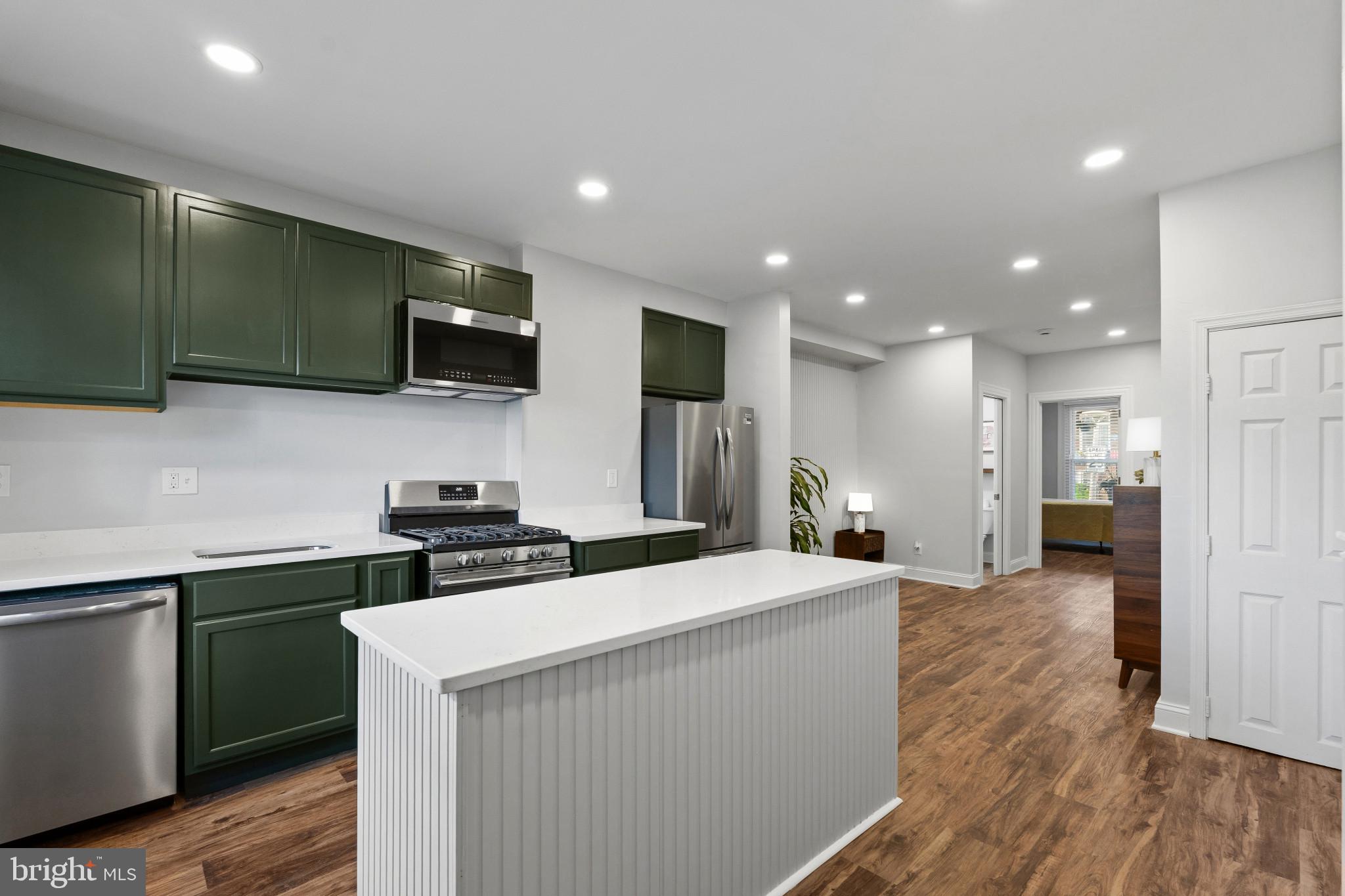 WAVERLY - Residential