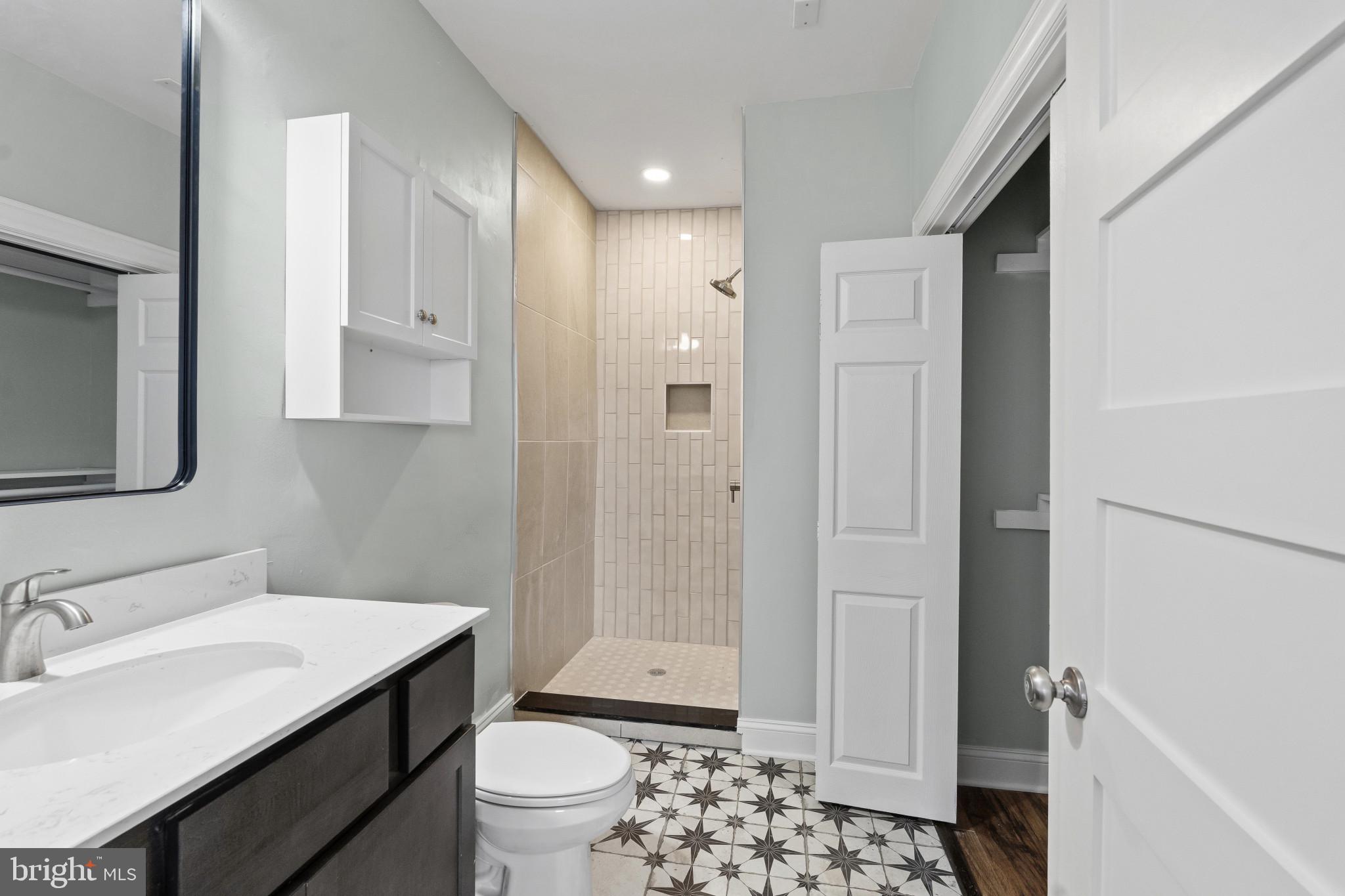 WAVERLY - Residential