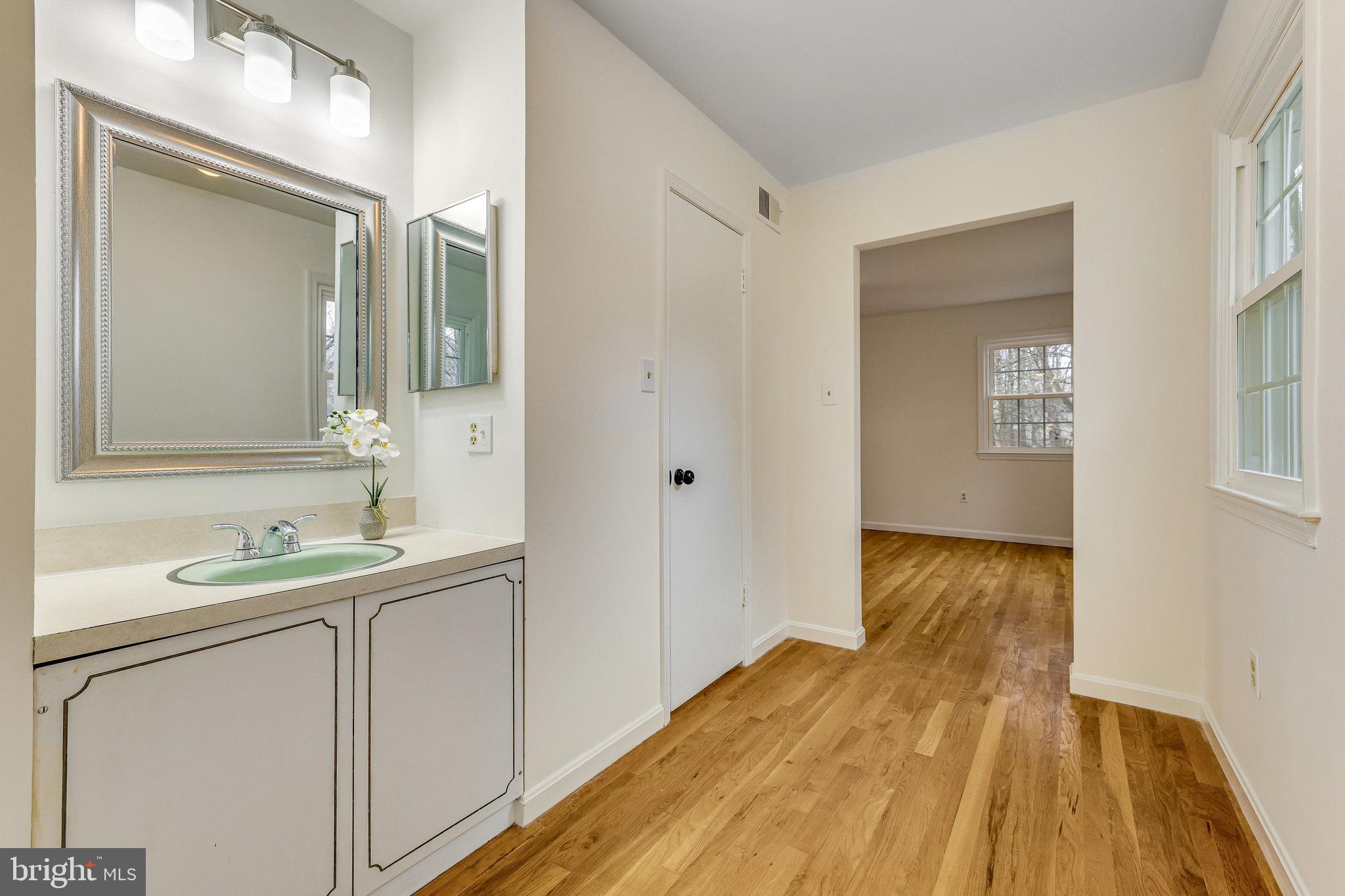 CHAPEL SQUARE WEST - Residential