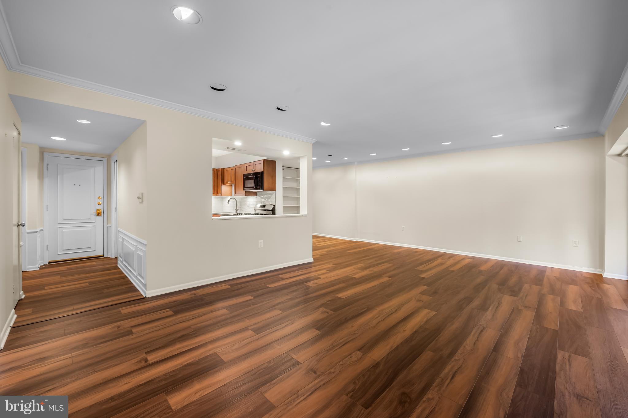 CROSS KEYS - Residential