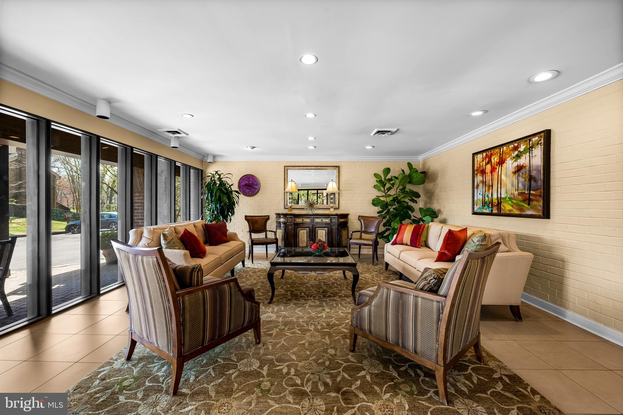 CROSS KEYS - Residential