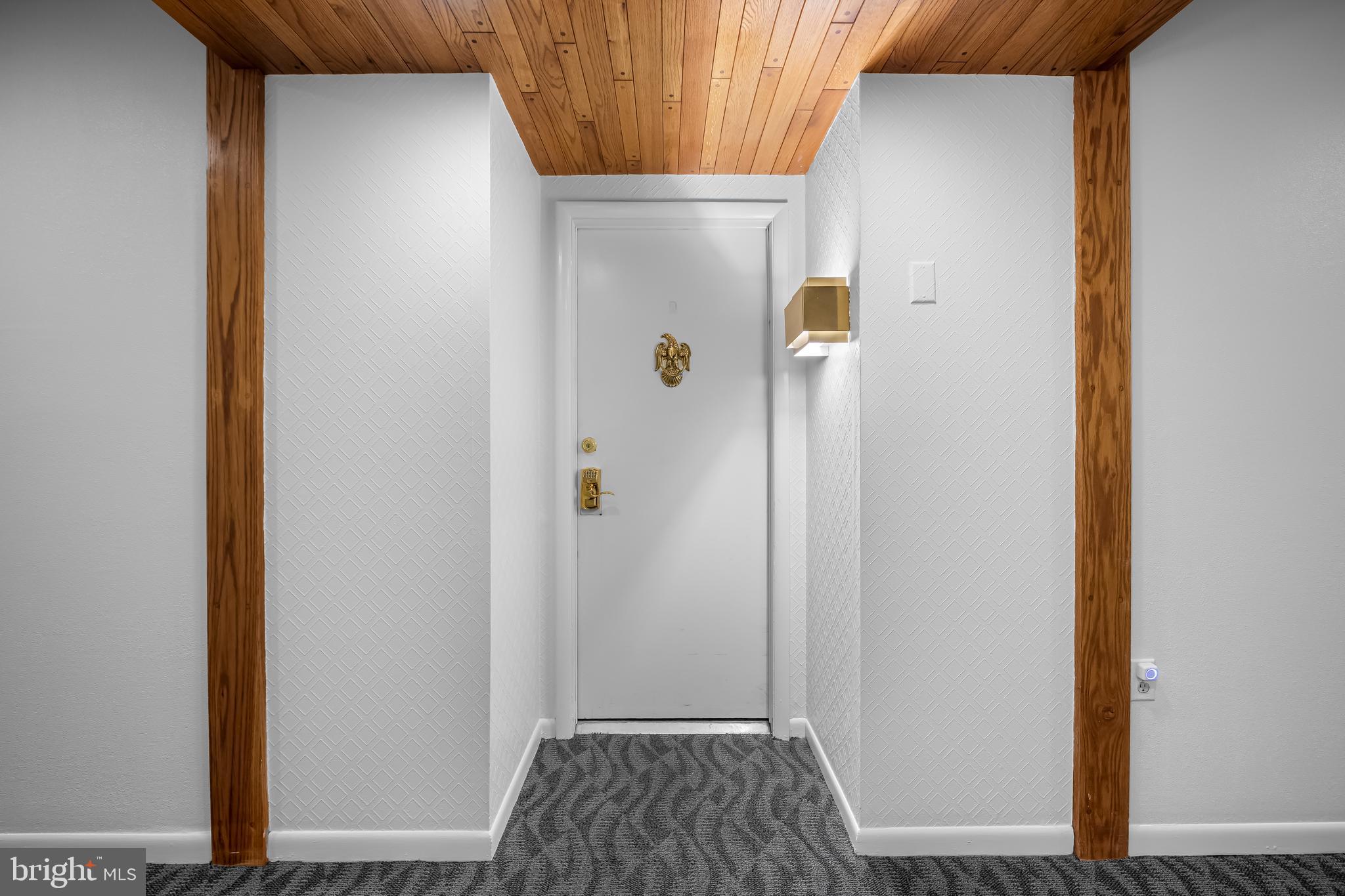 CROSS KEYS - Residential