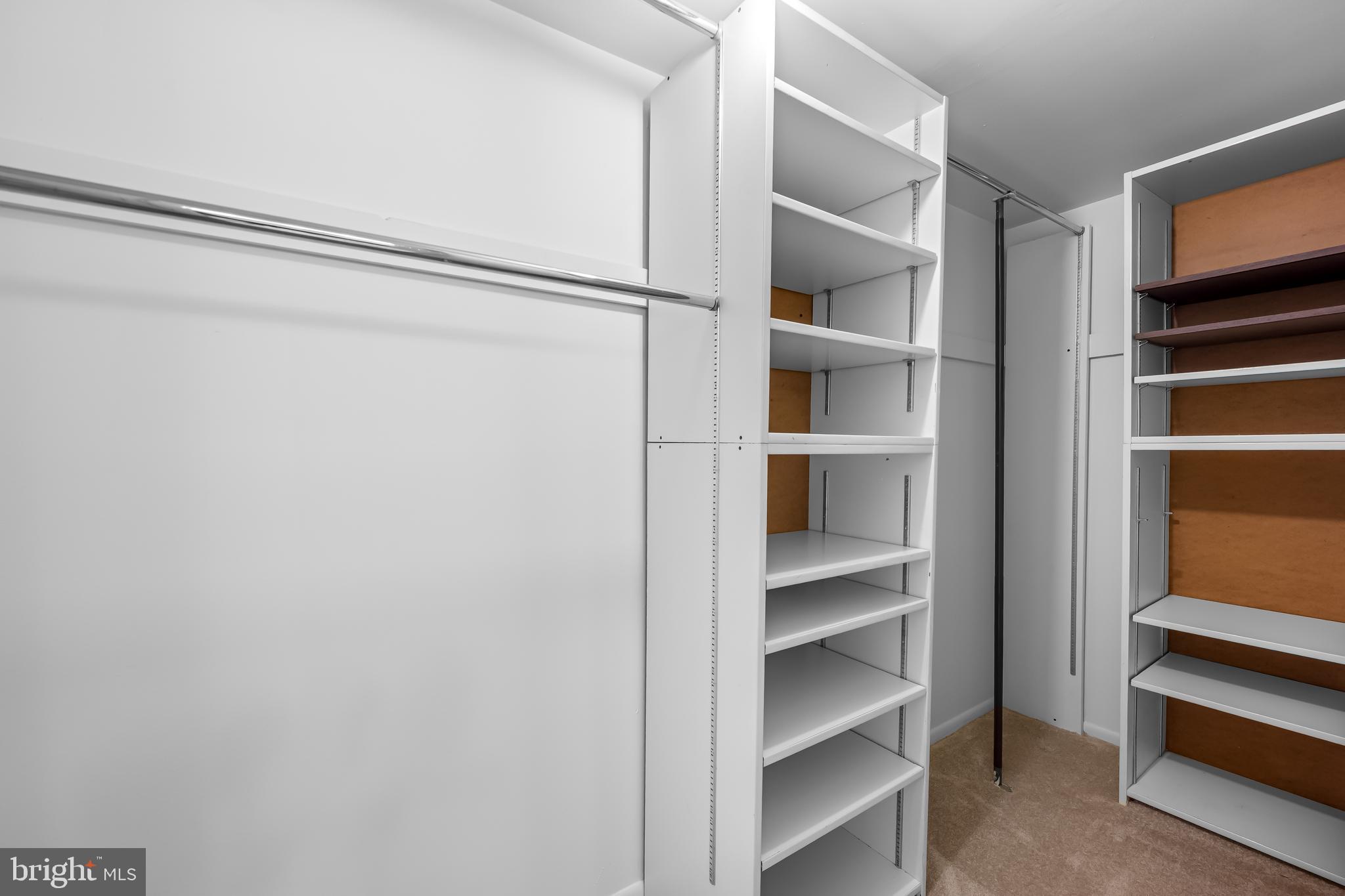 CROSS KEYS - Residential