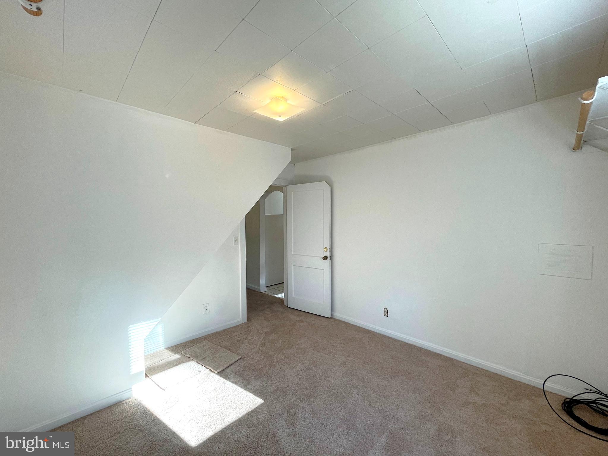 RIDGE - Residential Lease