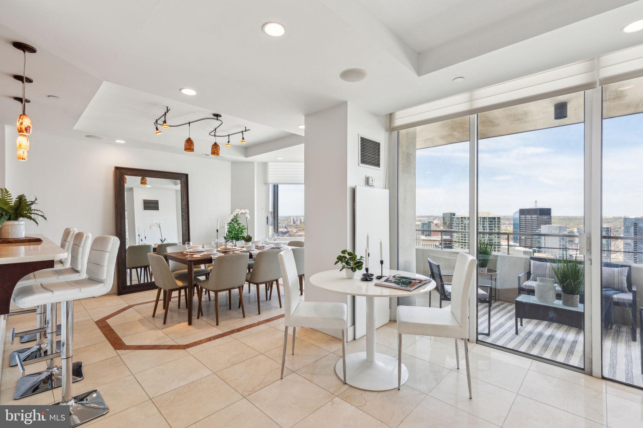 RITTENHOUSE SQUARE - Residential