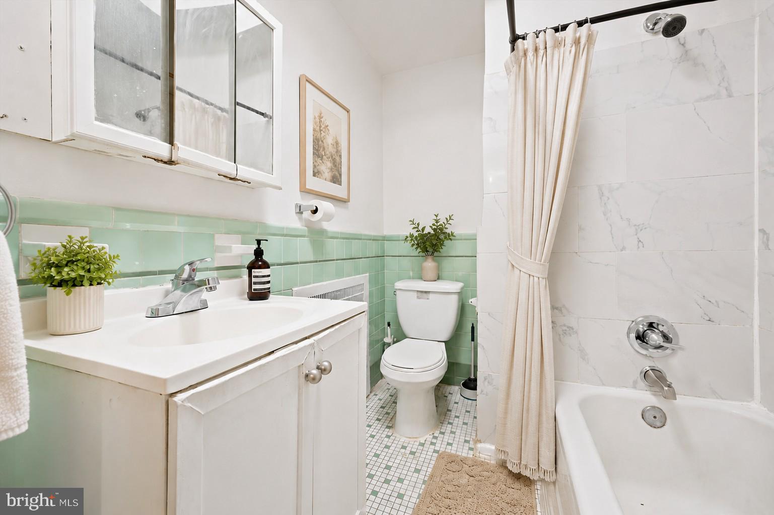 CASTOR GARDENS - Residential