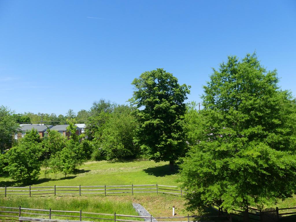 KINGS CROSSING - Residential