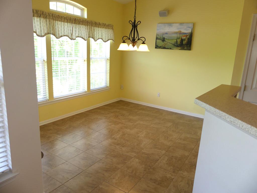 KINGS CROSSING - Residential