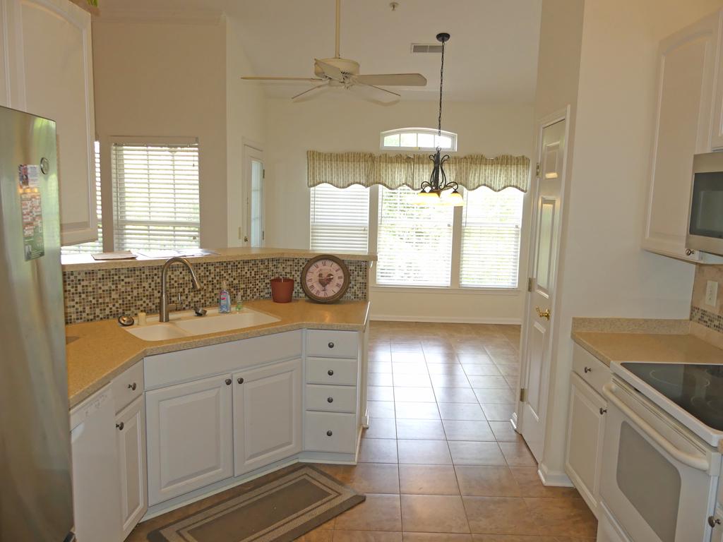 KINGS CROSSING - Residential
