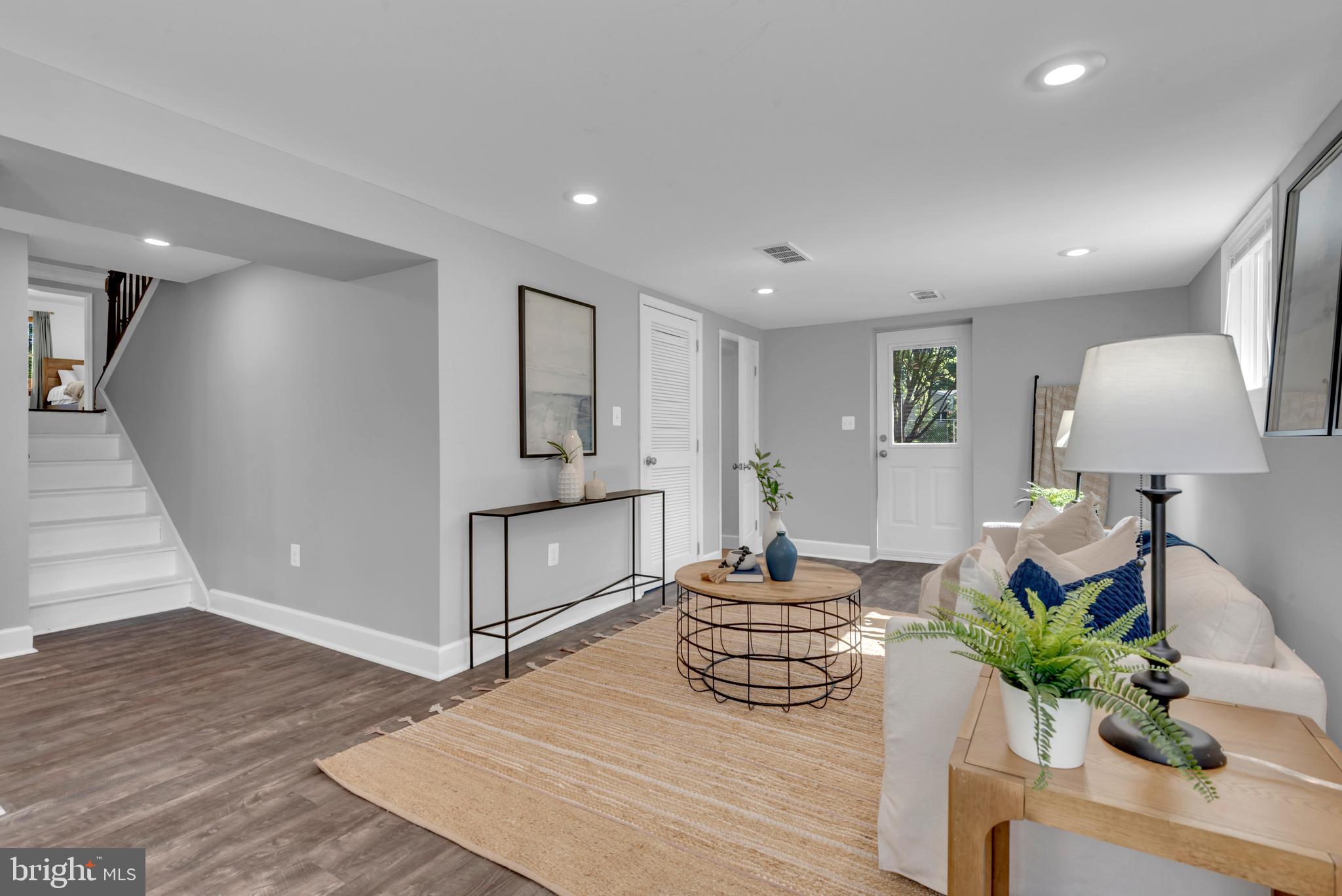SEVERNA GARDENS - Residential