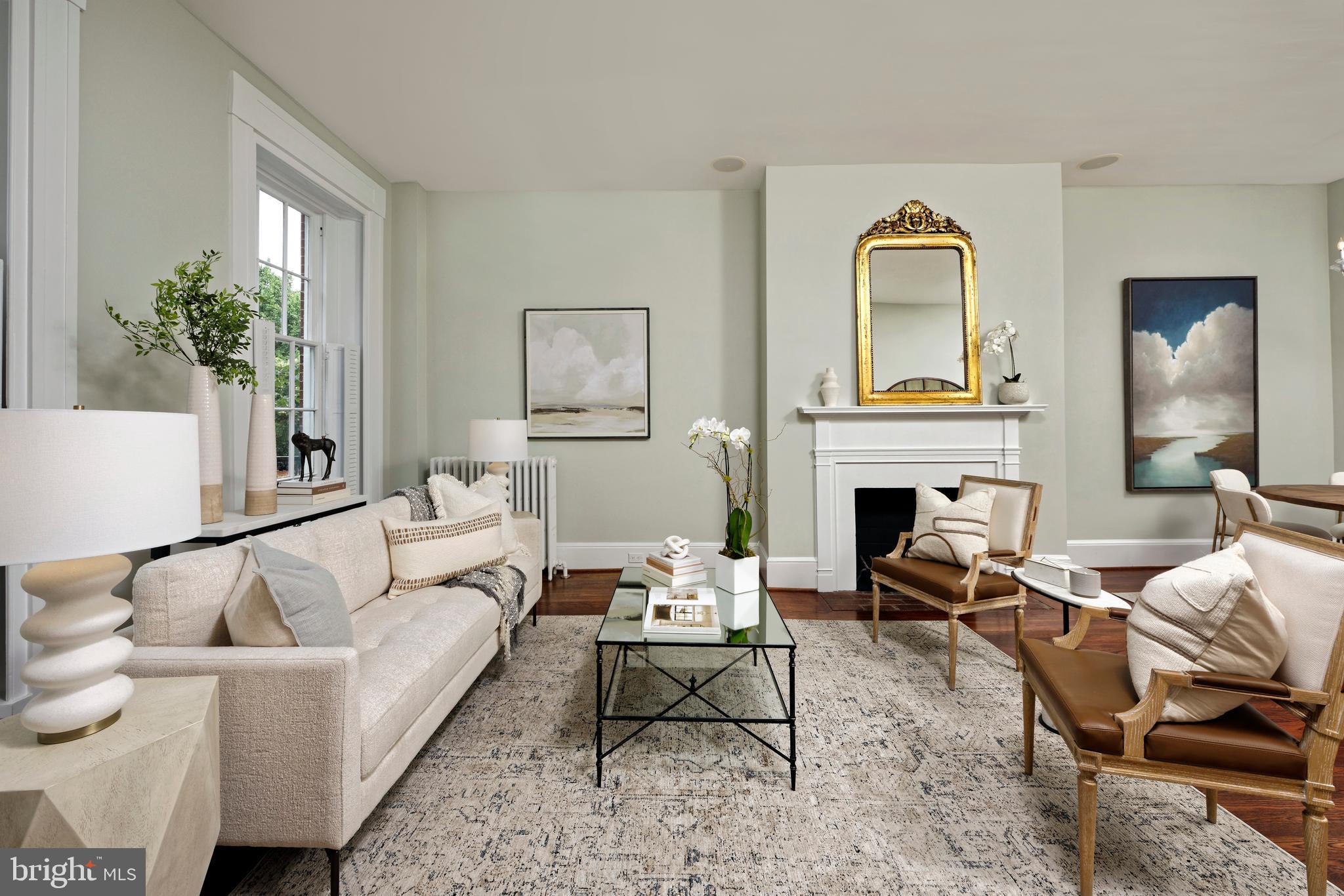 OLD TOWN ALEXANDRIA - Residential
