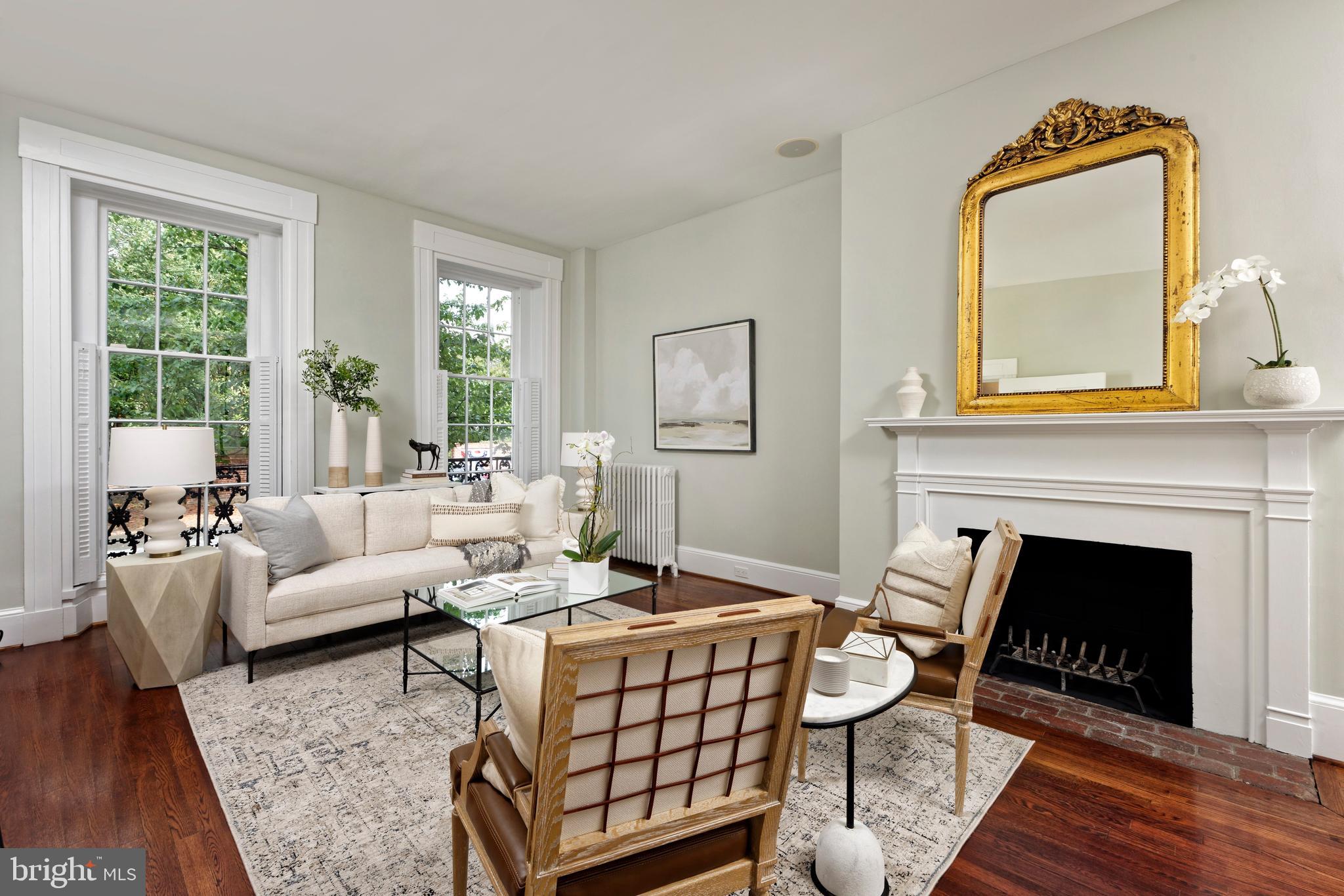 OLD TOWN ALEXANDRIA - Residential