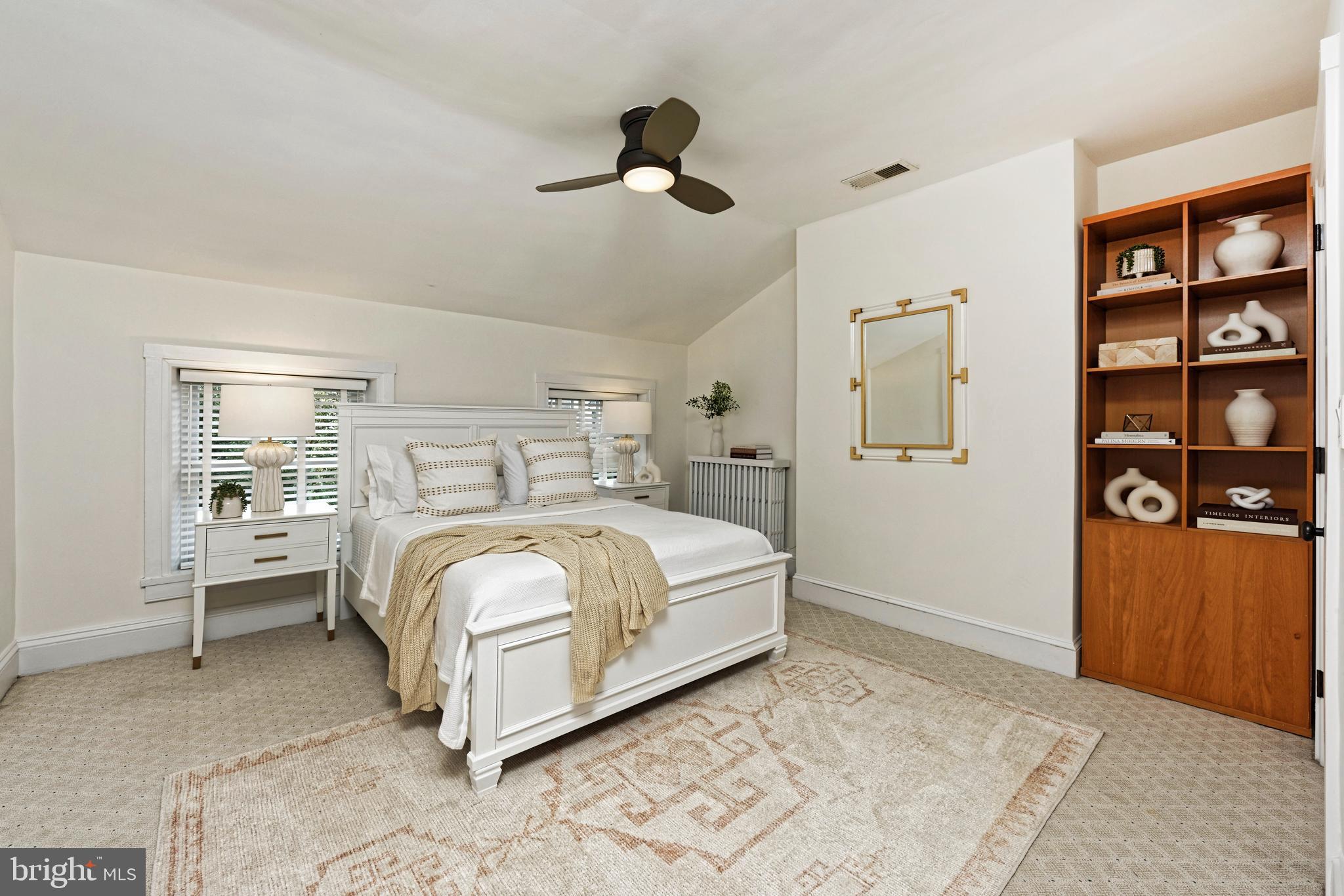 OLD TOWN ALEXANDRIA - Residential
