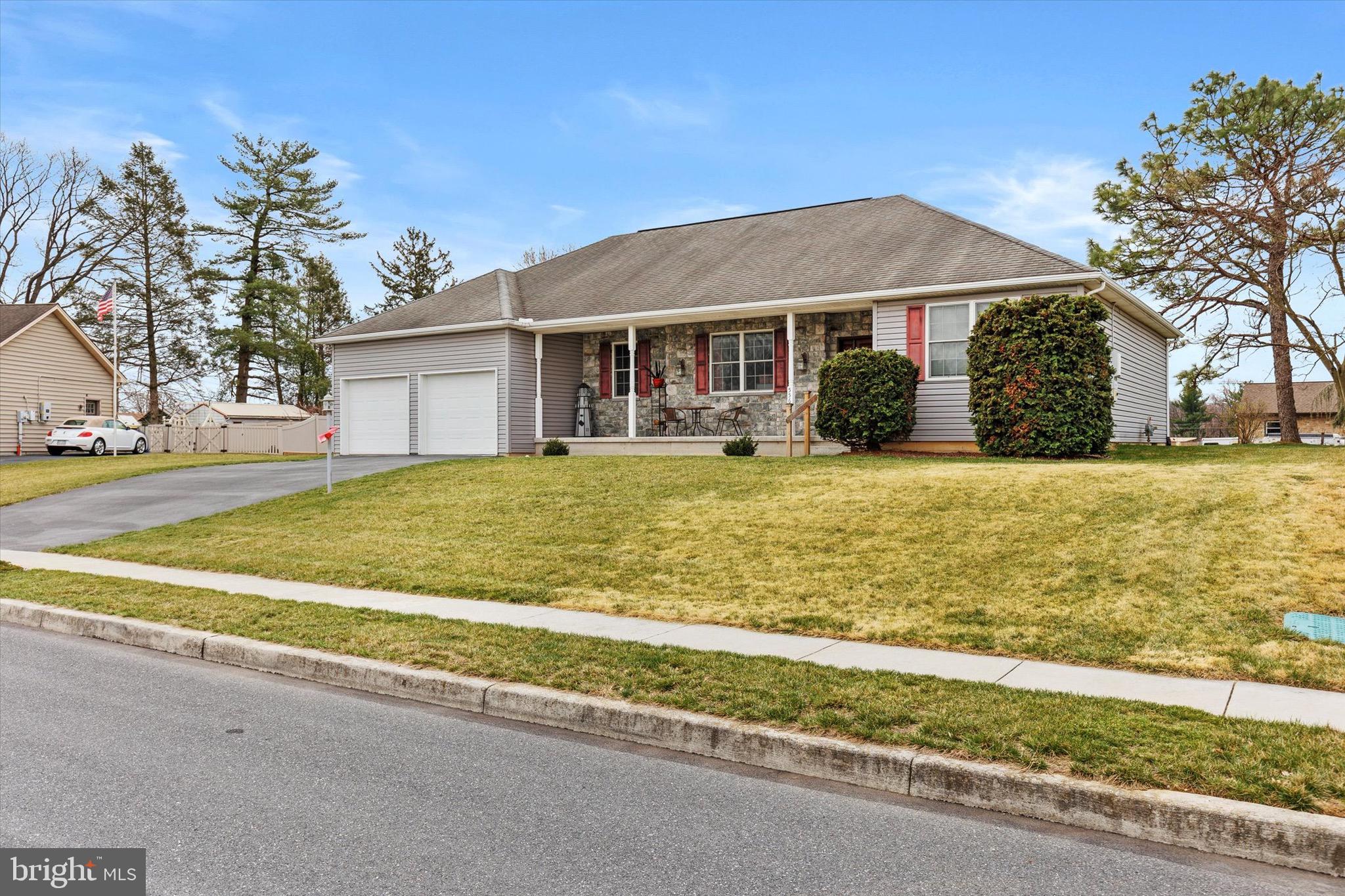 MORGANS RUN - Residential