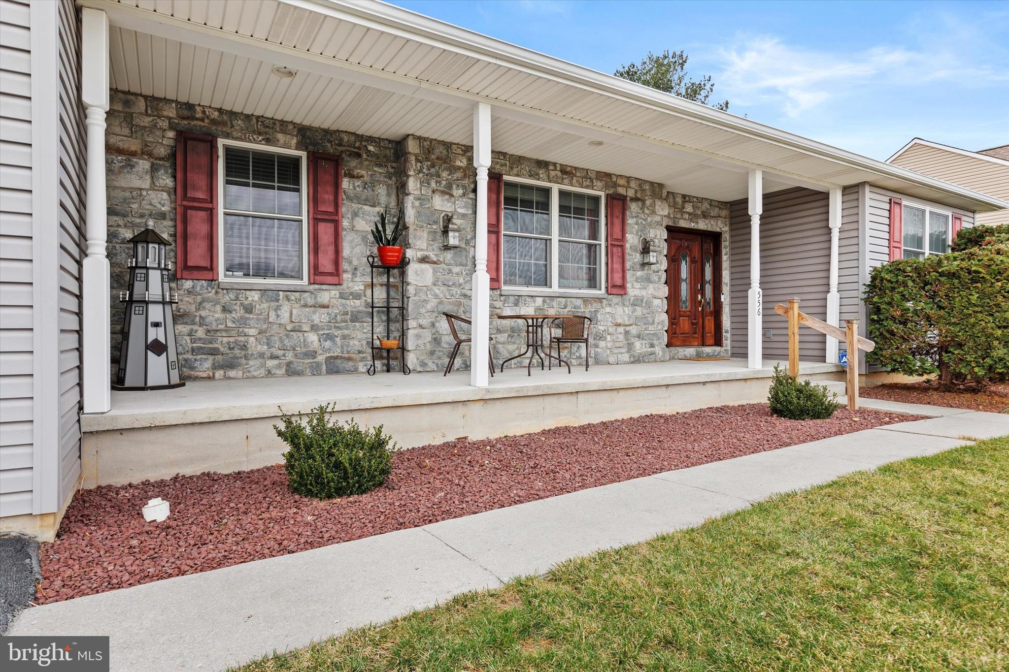 MORGANS RUN - Residential