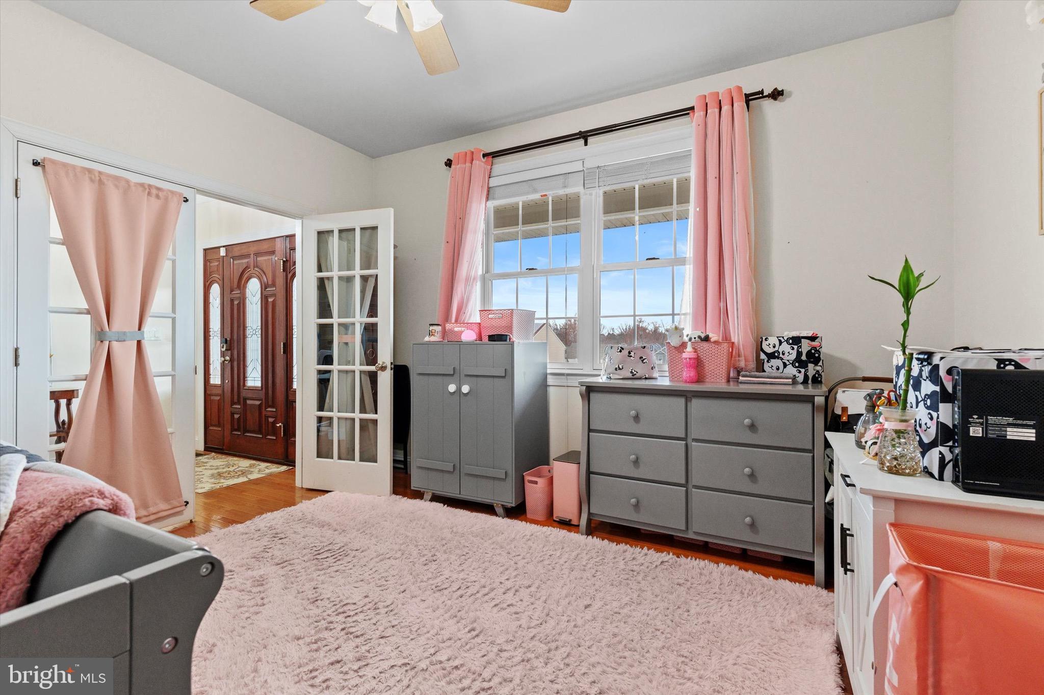 MORGANS RUN - Residential