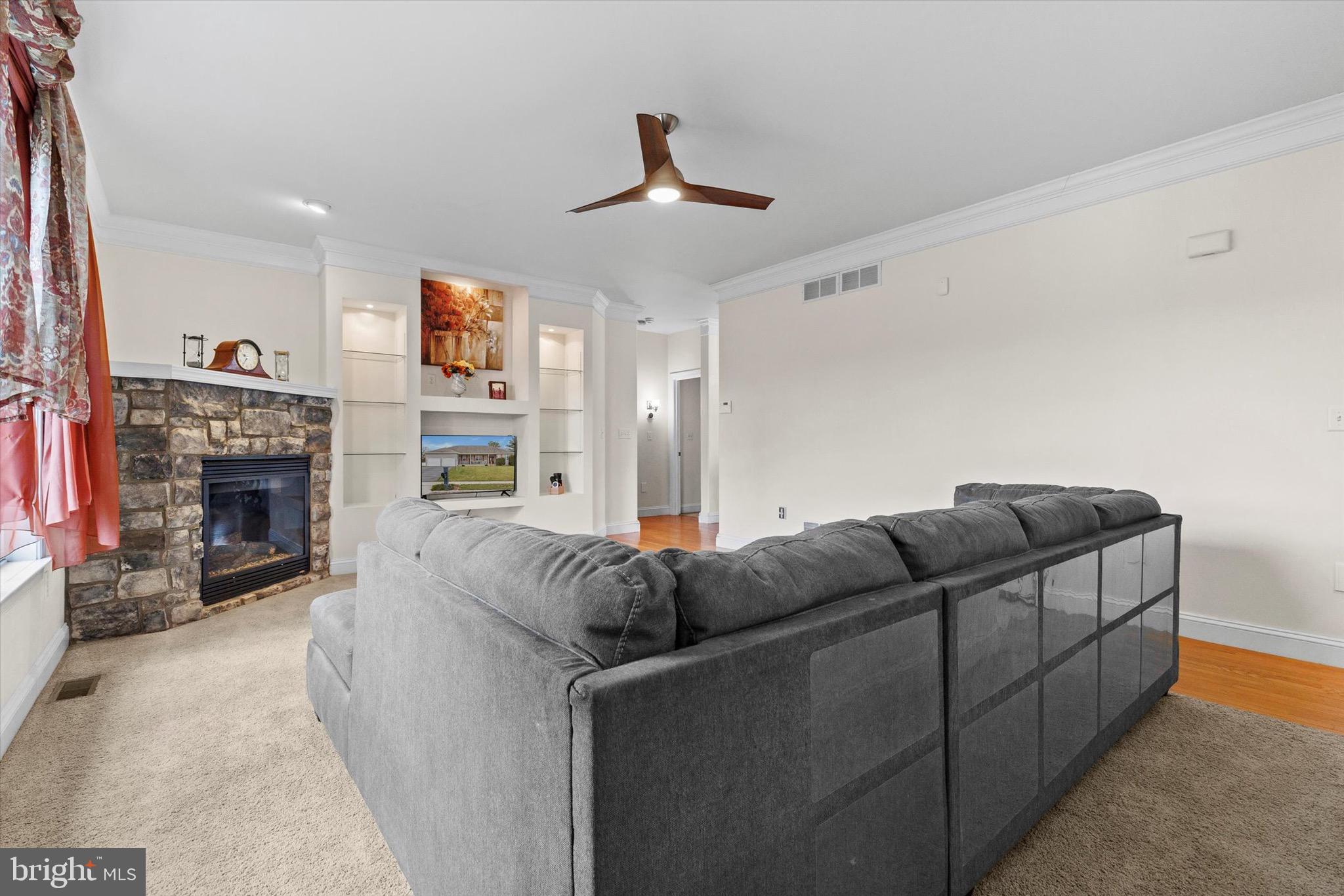 MORGANS RUN - Residential