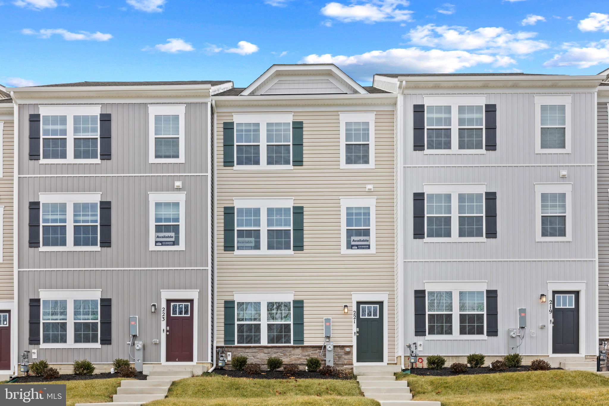 MAGNOLIA LANDING - Residential