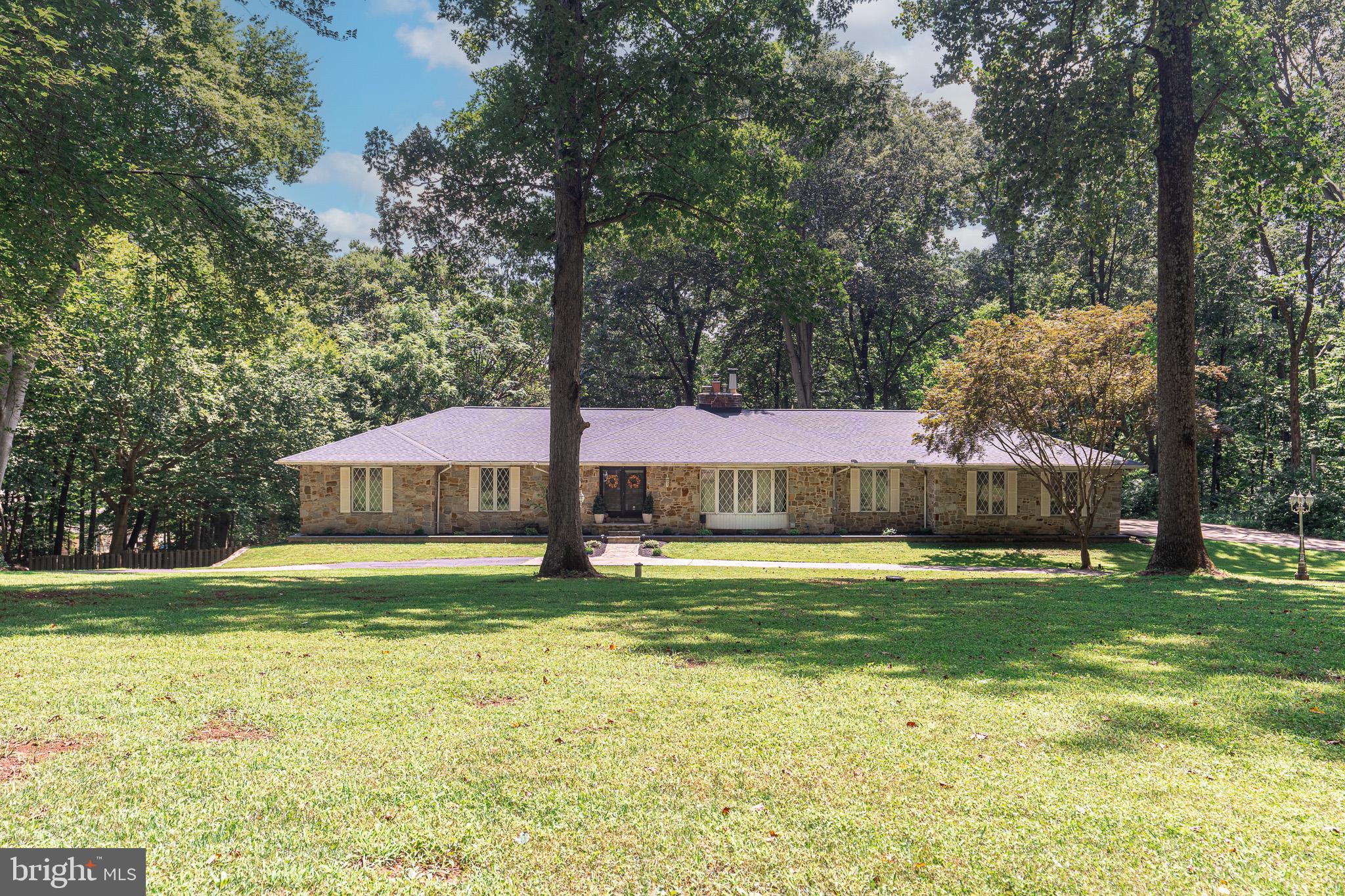 KINGSVILLE - Residential