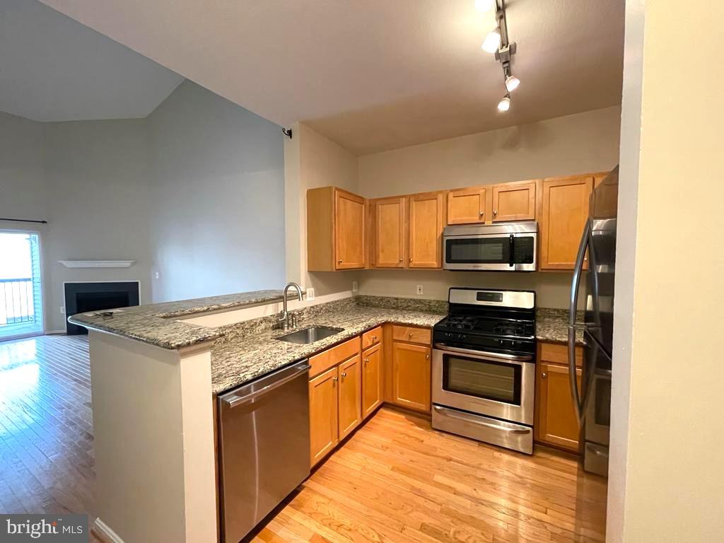 STONEGATE AT FAIRCREST - Residential Lease