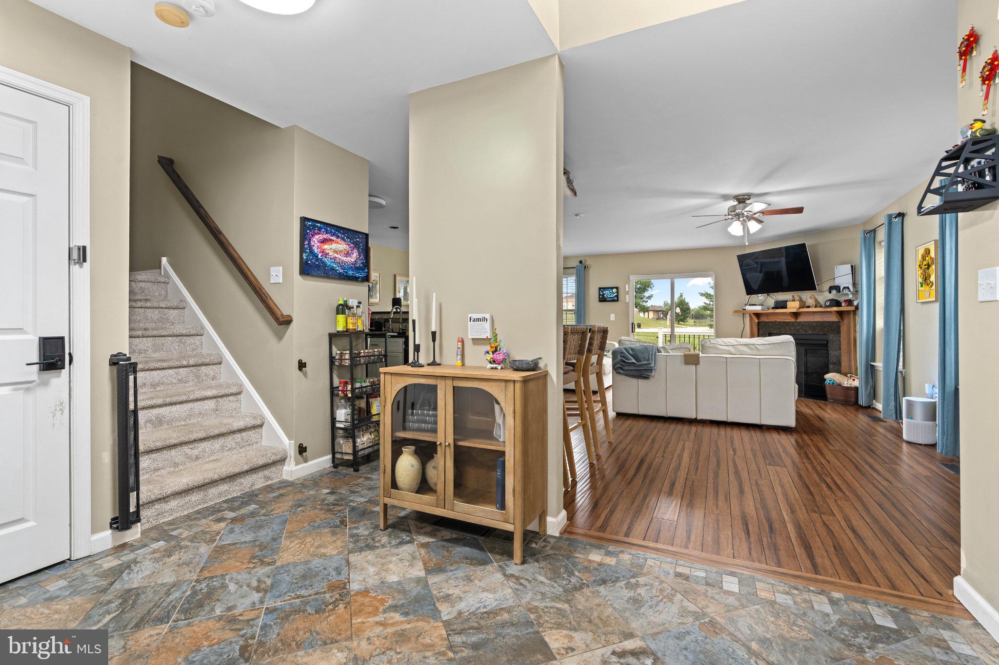 HILLS AT LOCK RIDGE - Residential