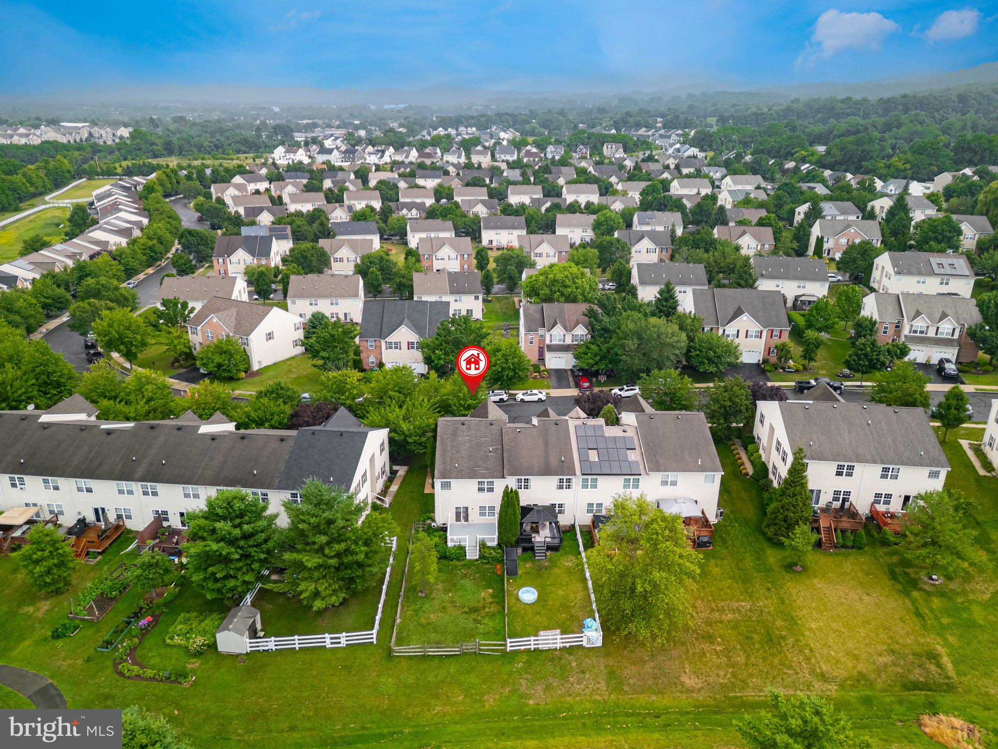 HILLS AT LOCK RIDGE - Residential