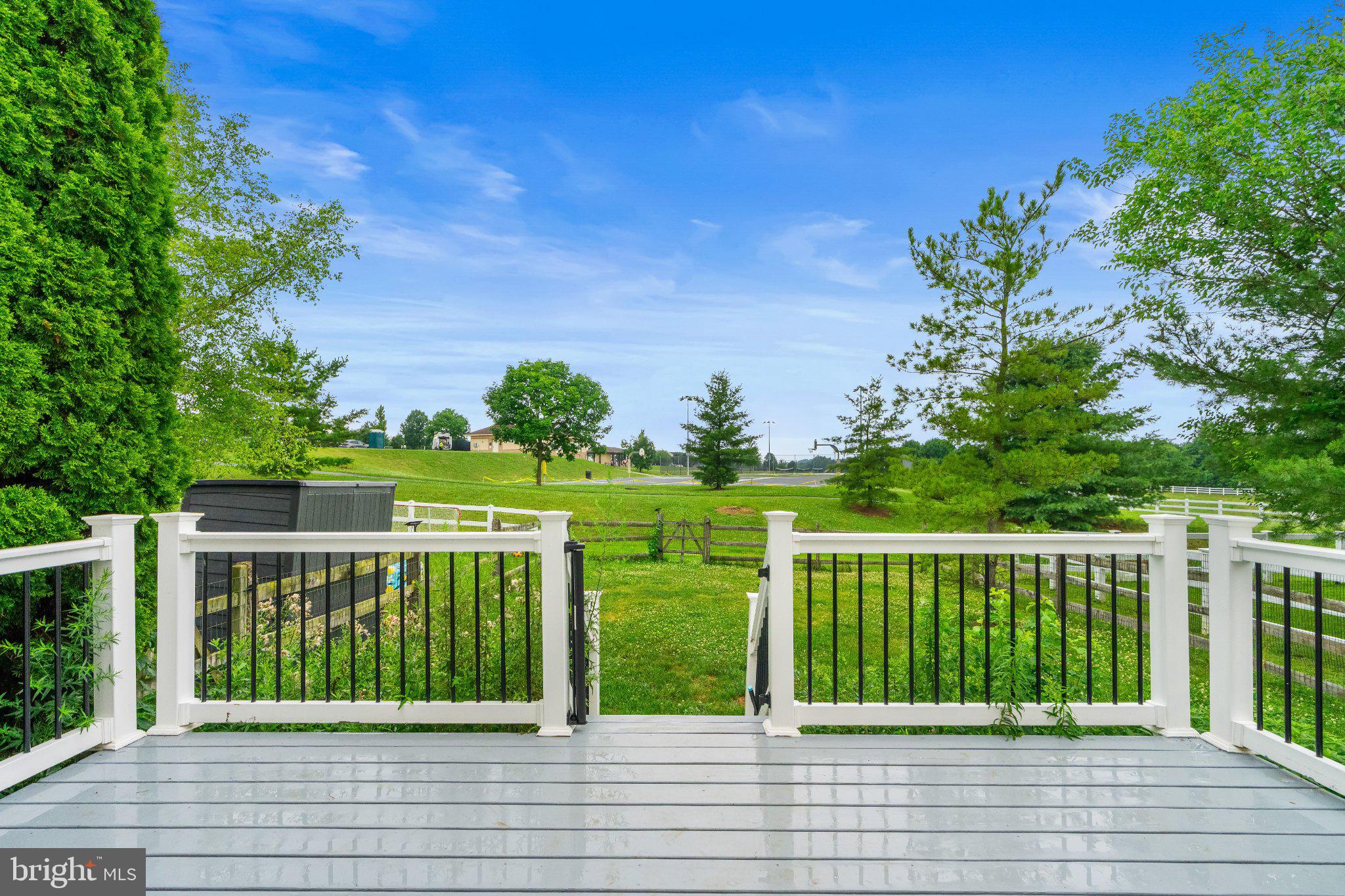 HILLS AT LOCK RIDGE - Residential