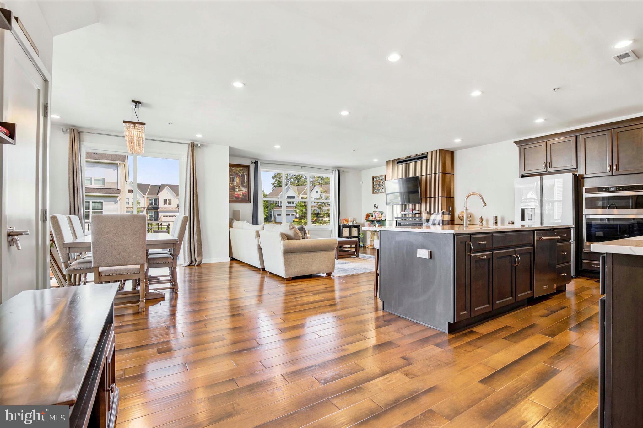 RESERVE AT EMERSON FARM - Residential