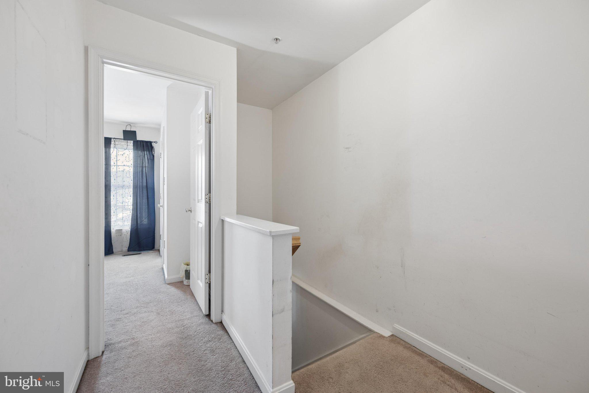 ALBERT COURTS - Residential