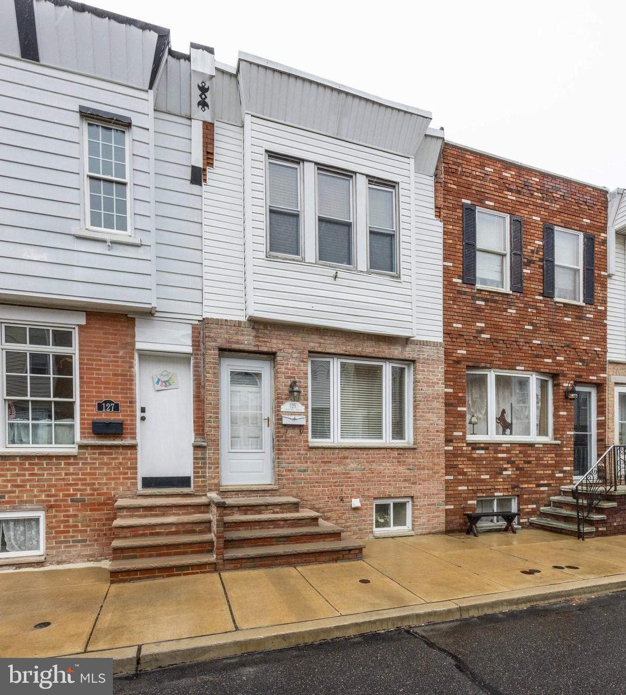 WHITMAN - Residential