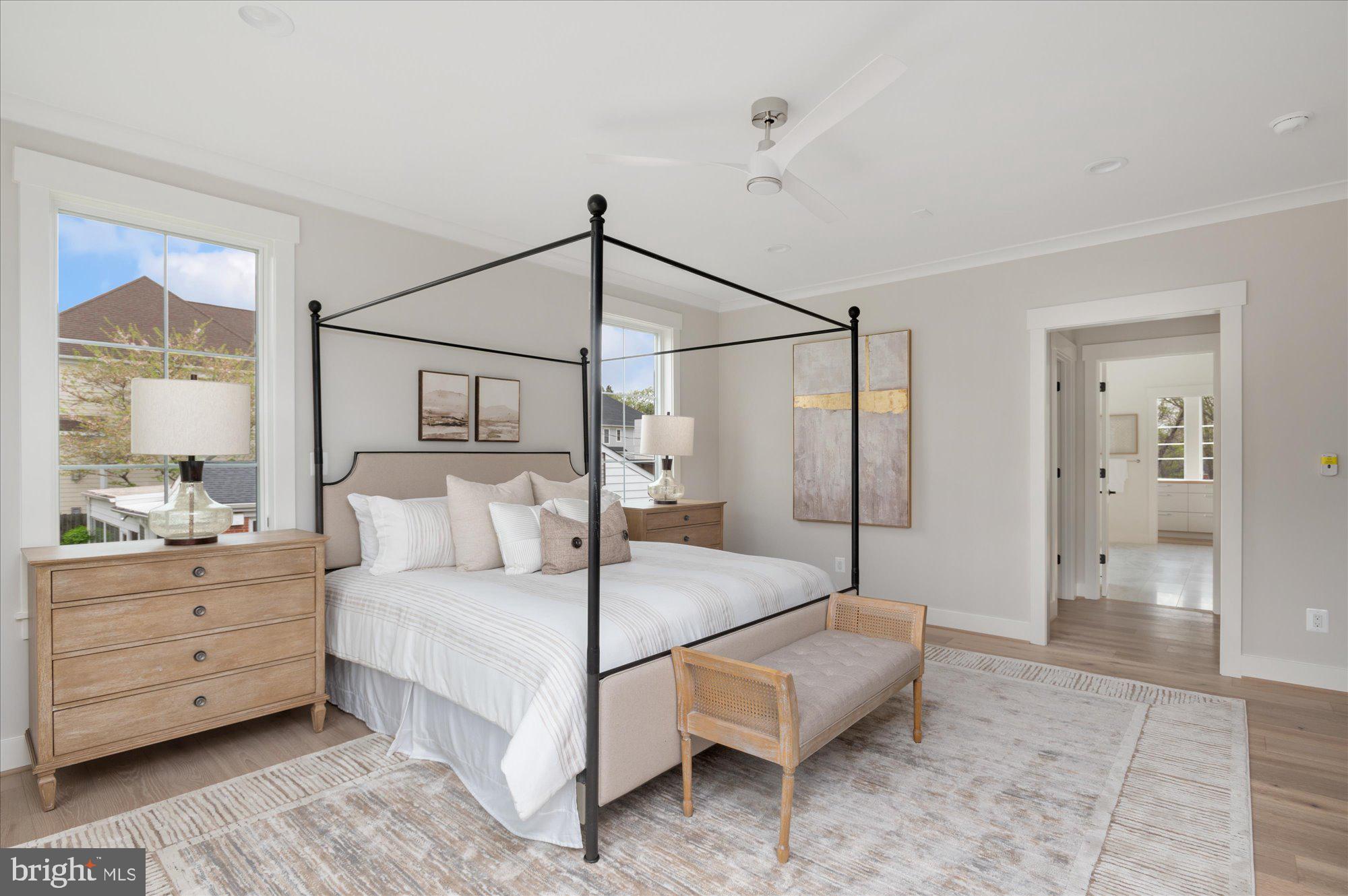WILLIAMSBURG VILLAGE - Residential