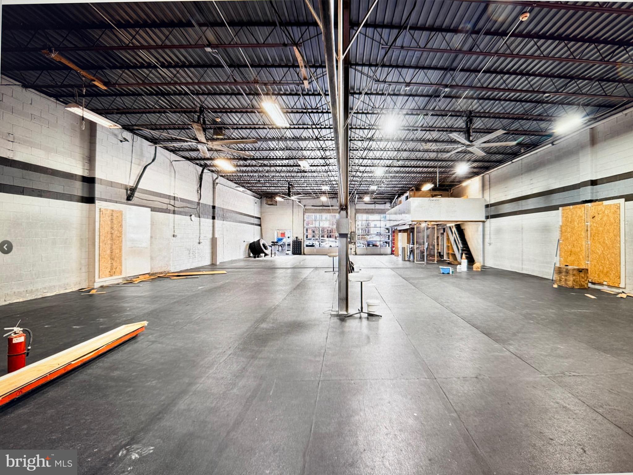 BELLA VISTA - Commercial Sale