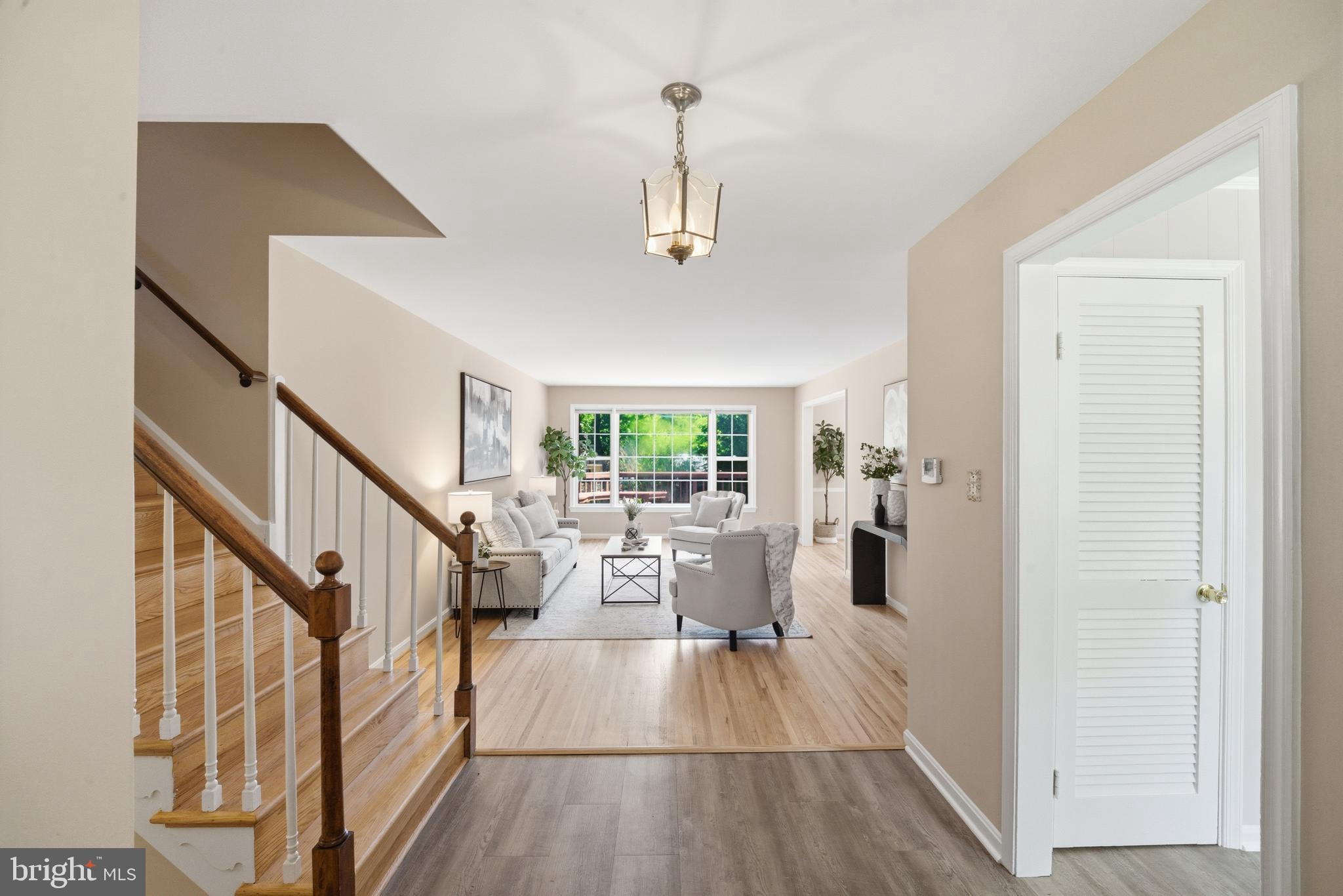SHERWOOD FOREST MANOR - Residential