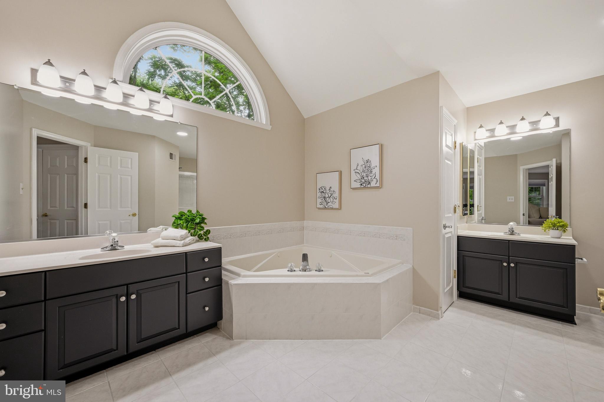 BRAMPTON HILLS - Residential
