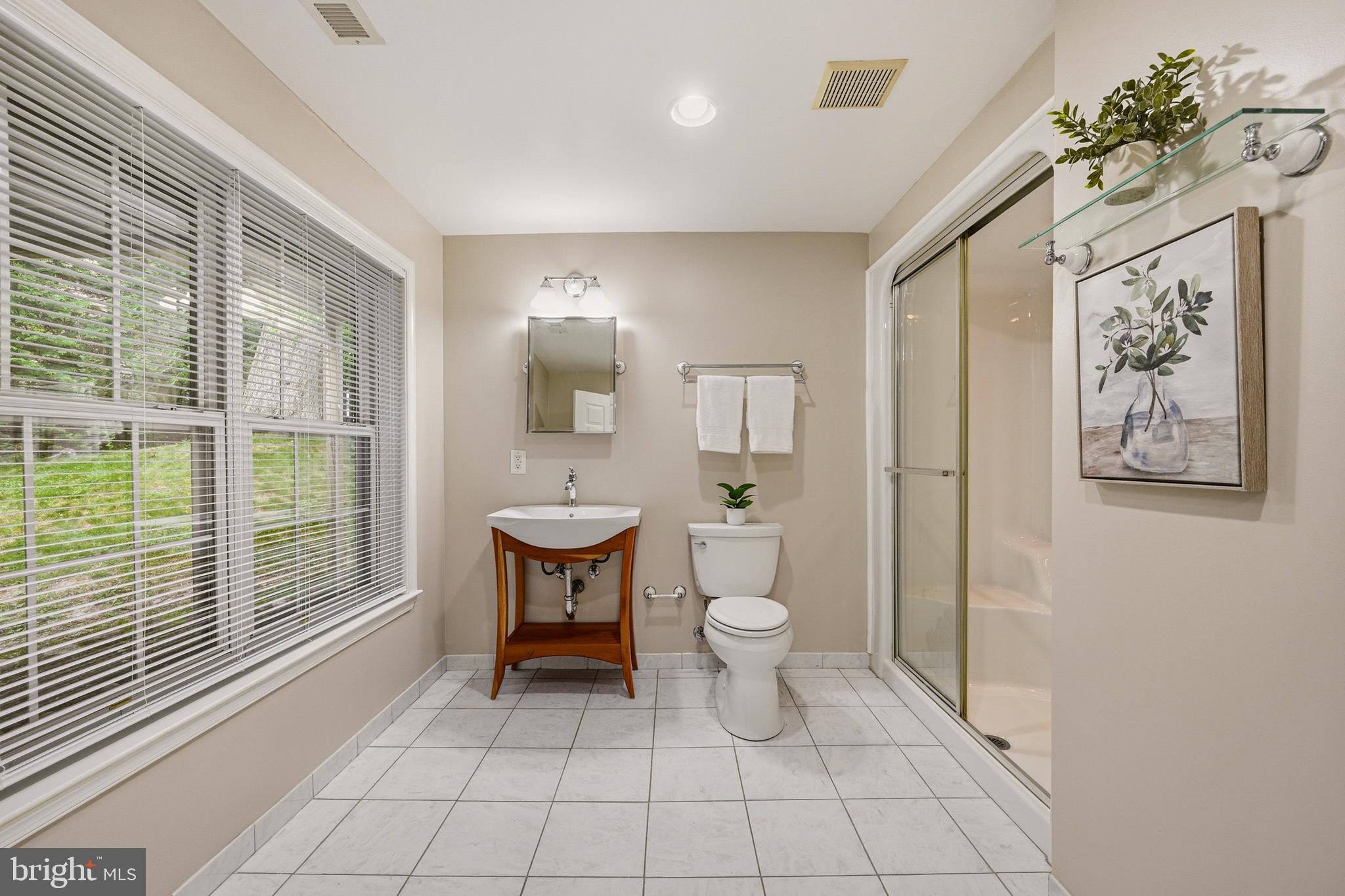 BRAMPTON HILLS - Residential