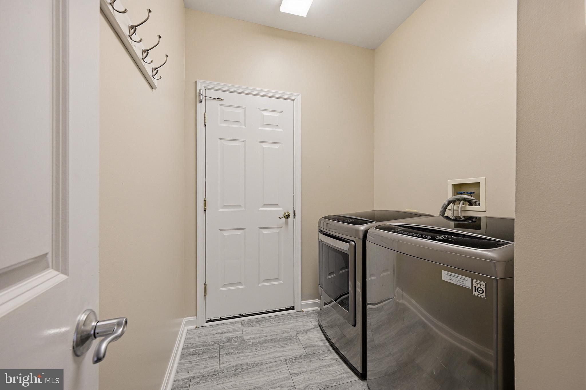 BRAMPTON HILLS - Residential