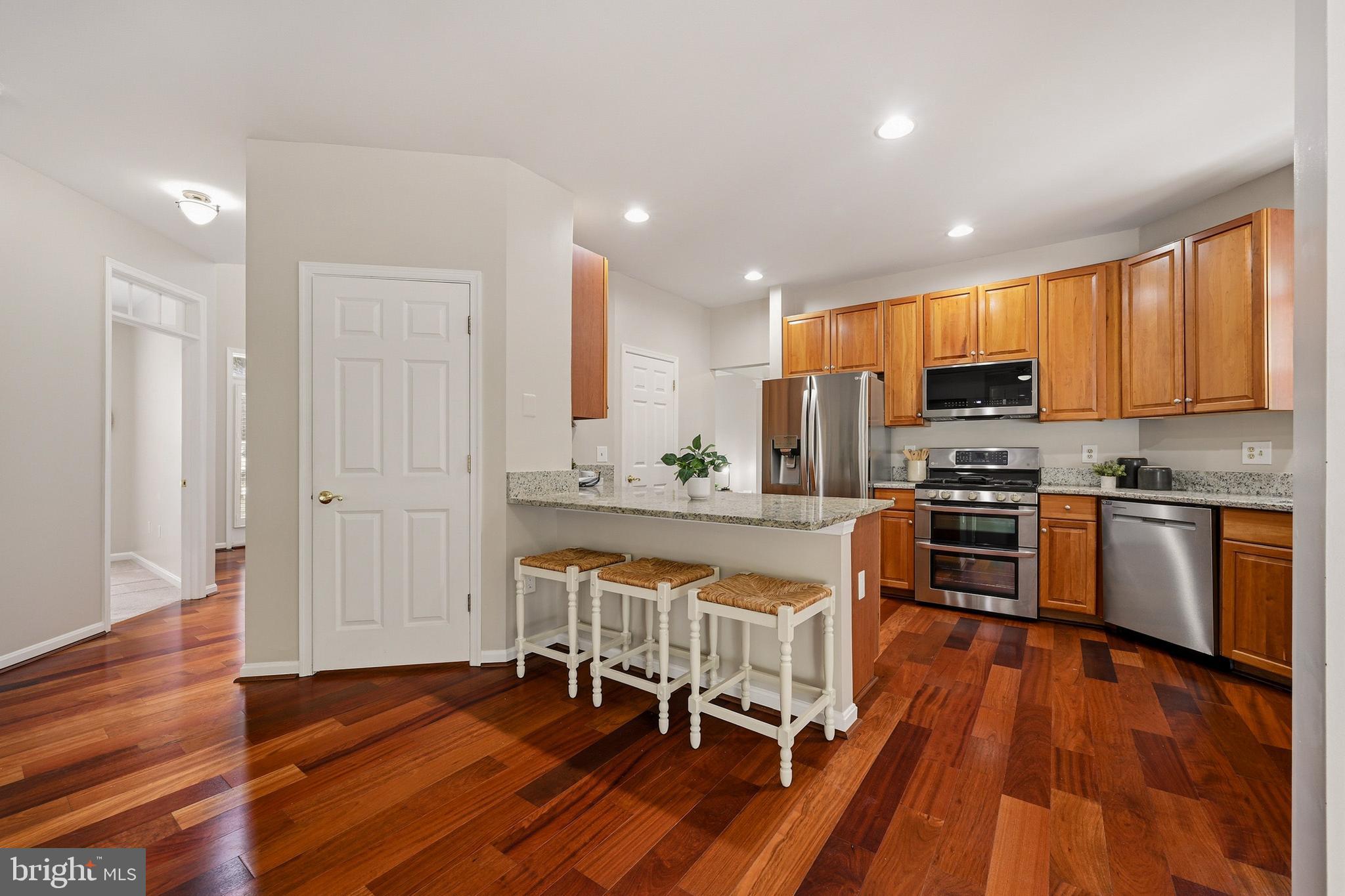 BRAMPTON HILLS - Residential